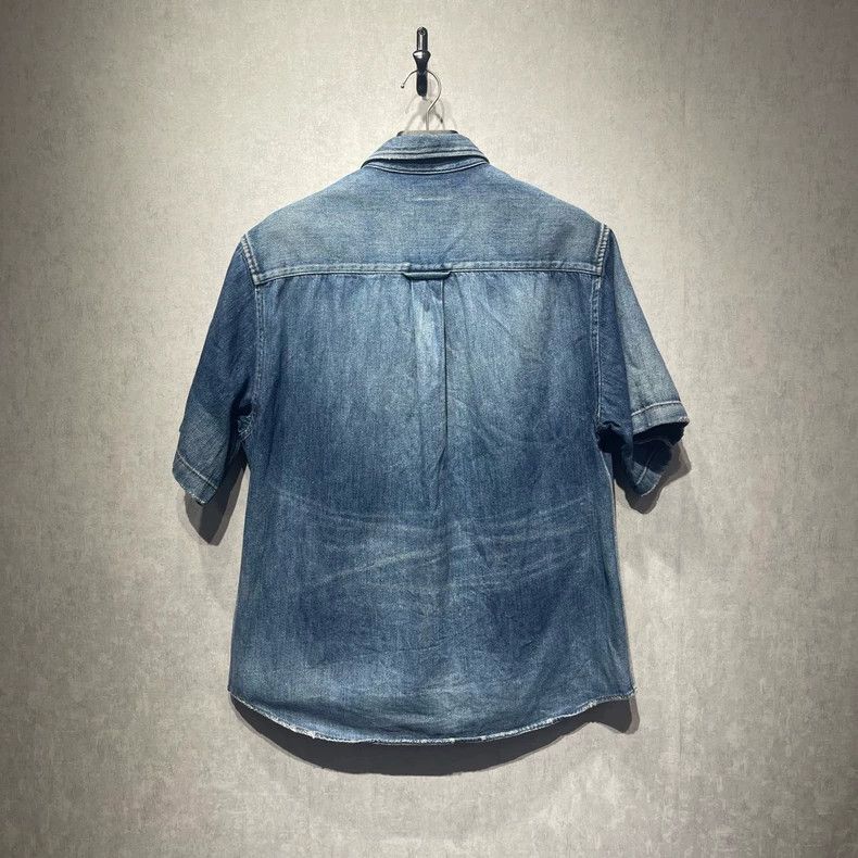 Balenciaga Balenciaga Denim Short Sleeve Shirt Size US L / EU 52-54 / 3 - 2 Thumbnail