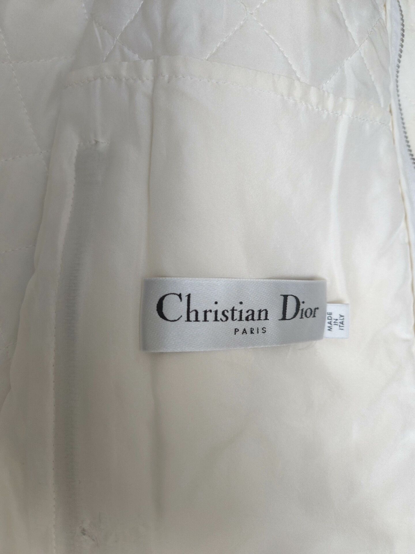 Dior christian dior white quilted jacket Size US M / EU 48-50 / 2 - 7 Thumbnail