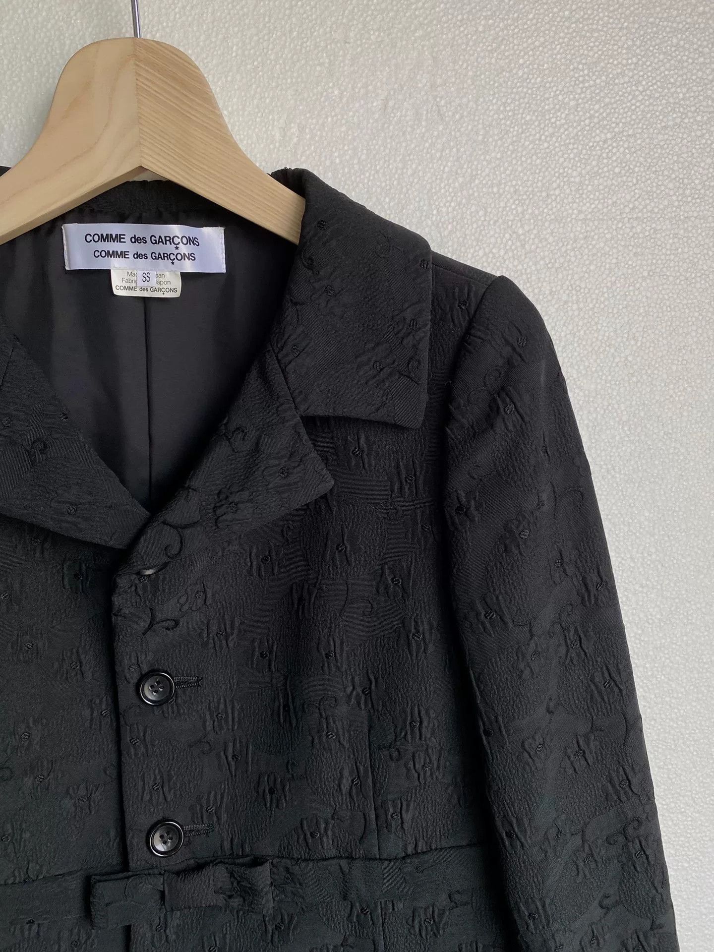 Comme des Garcons COMME des GARCONS Bow Decor Blazer Size US S / EU 44-46 / 1 - 4 Thumbnail
