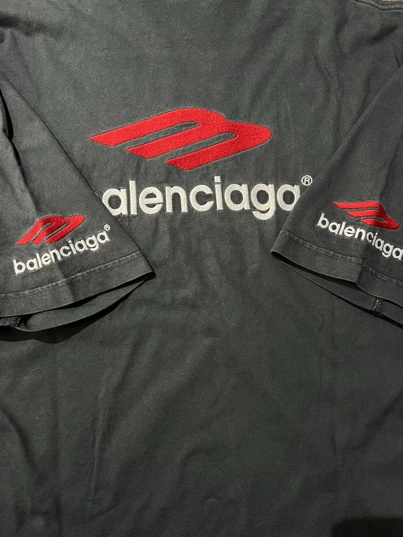 Balenciaga Balenciaga 3B Short Sleeve T-shirt S Size US S / EU 44-46 / 1 - 5 Thumbnail