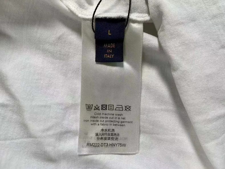 Louis Vuitton LOUIS VUITTON 1854 Graffiti Letter Tee Size US L / EU 52-54 / 3 - 5 Thumbnail