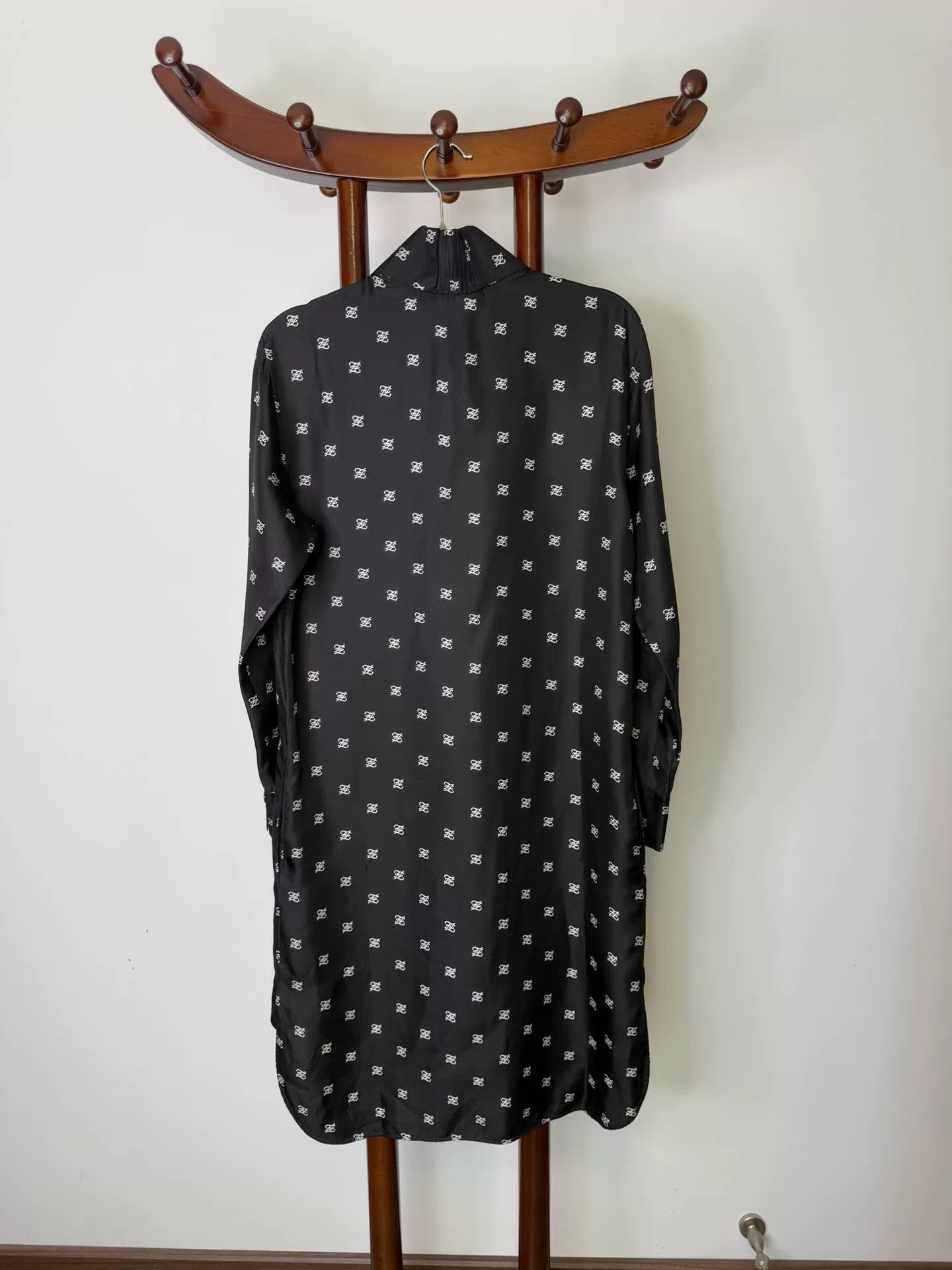 Fendi Fendi Silk Logo Shirt Dress Size US 36 / EU 52 - 5 Thumbnail