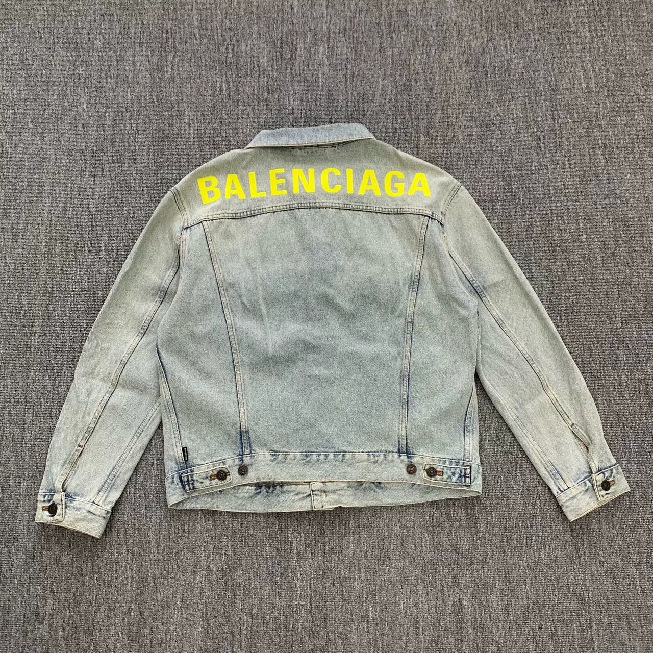 Balenciaga Balenciaga Washed Denim Jacket Size US M / EU 48-50 / 2 - 2 Thumbnail