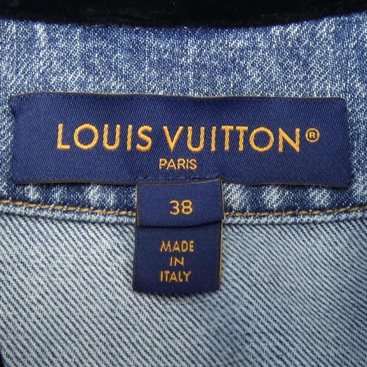 Louis Vuitton Louis Vuitton Louis Vuitton Denim Jacket Denim Outerwear FQJA31EFY DUTY FREE for USA Size ONE SIZE - 4 Thumbnail