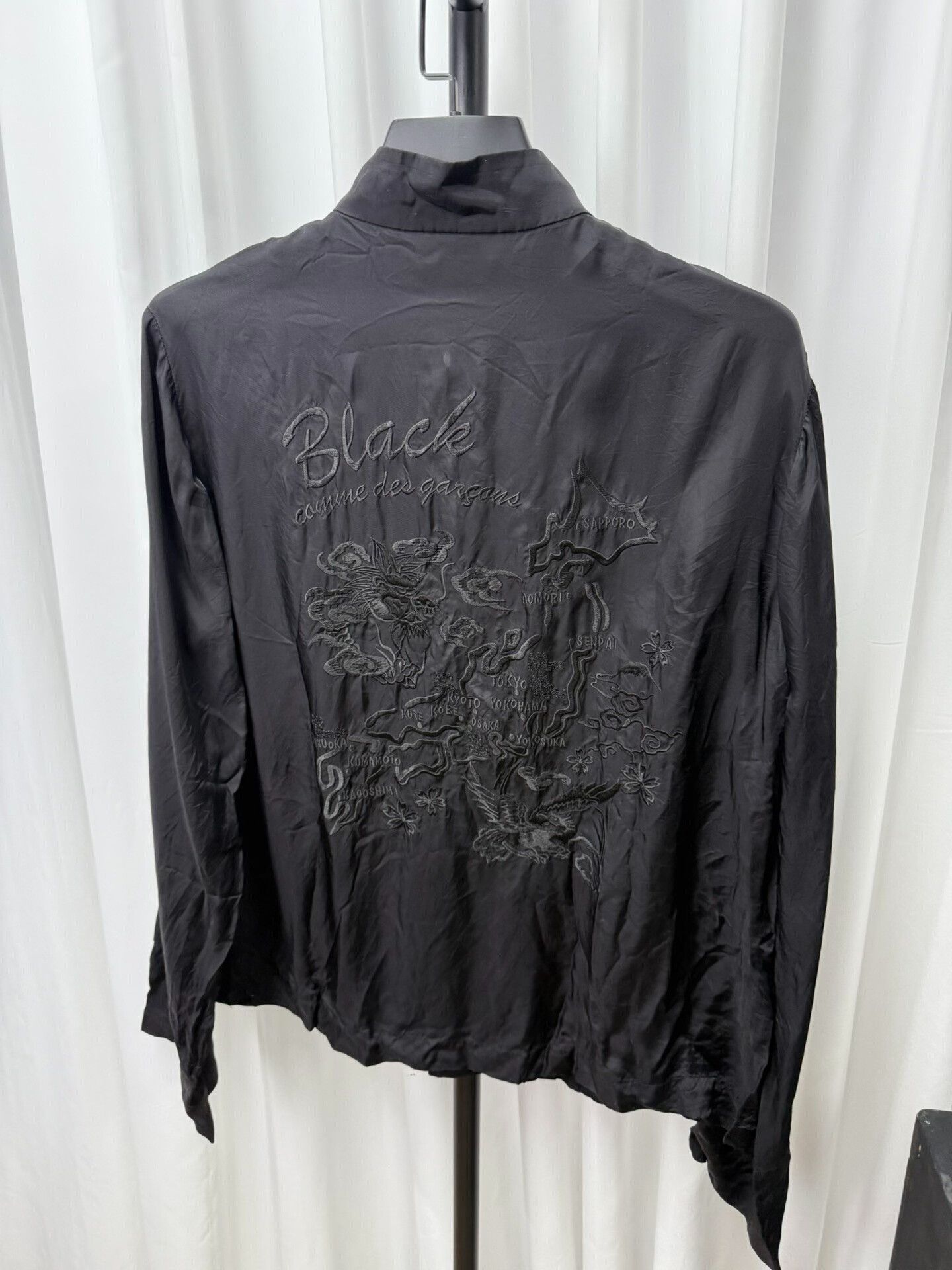 Comme des Garcons comme des garcons black embroidered silk jacket Size US L / EU 52-54 / 3 - 6 Thumbnail