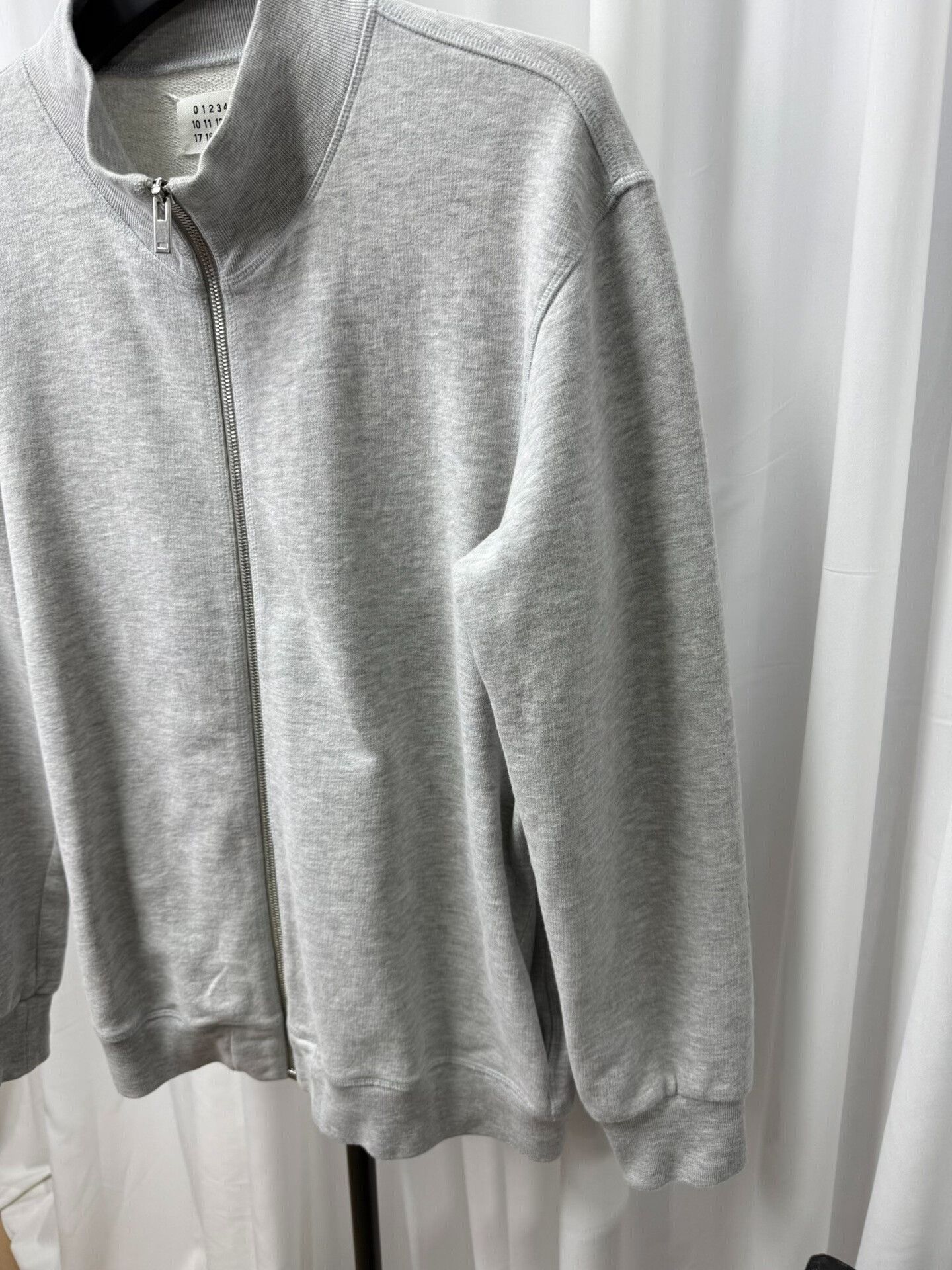 Maison Margiela Maison Margiela Cozy Zip Jacket in Gray Size US L / EU 52-54 / 3 - 2 Thumbnail