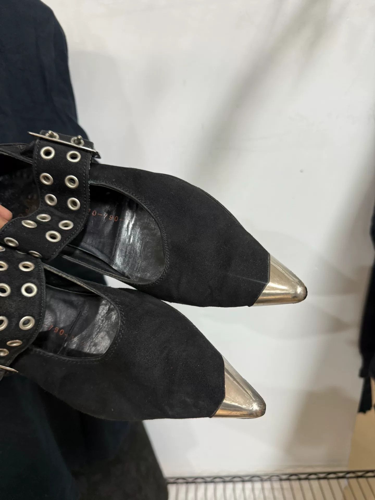 Yohji Yamamoto yohji yamamoto pointed suede ankle boots Size US 6 / IT 36 - 4 Thumbnail