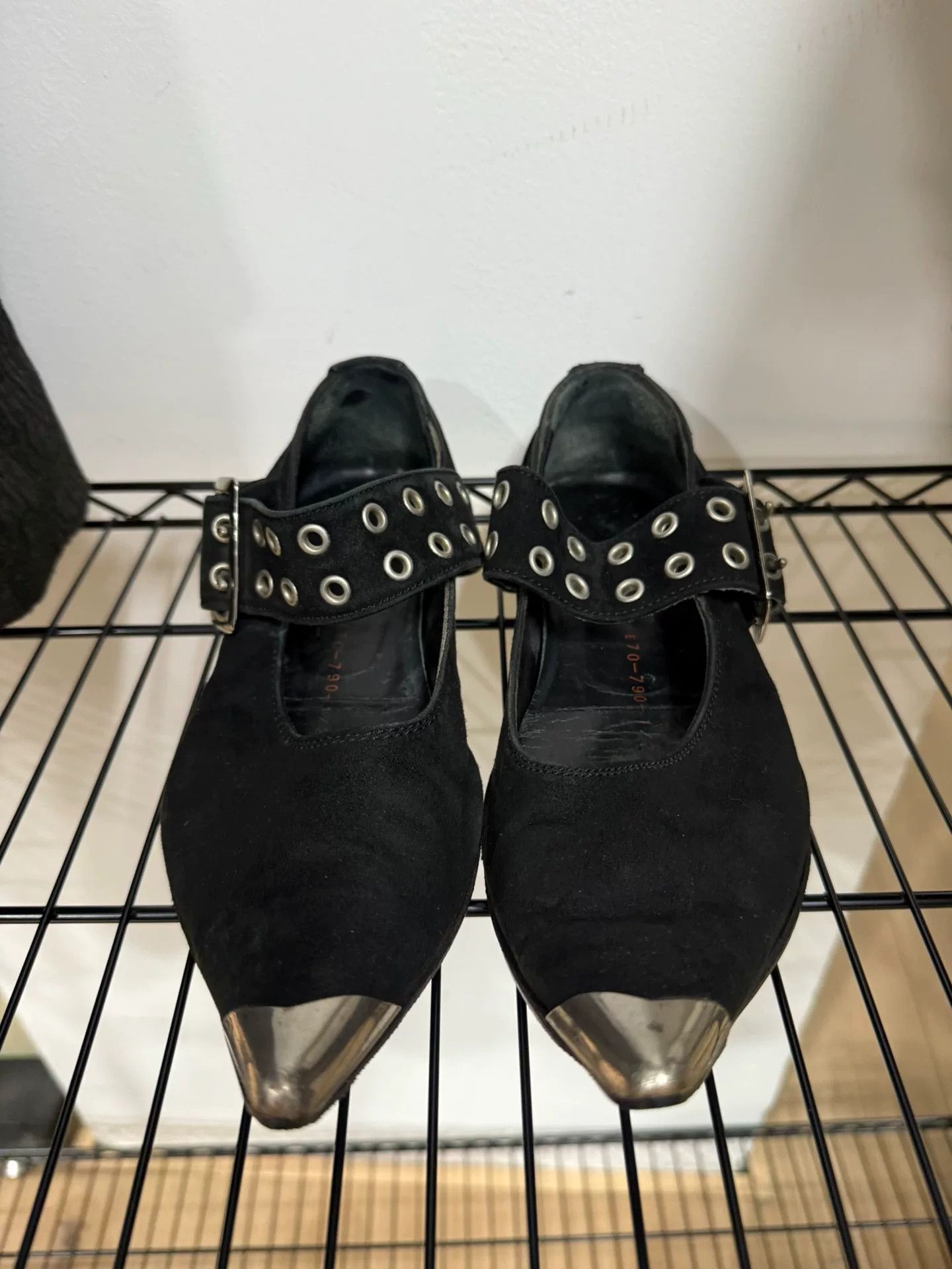 Yohji Yamamoto yohji yamamoto pointed suede ankle boots Size US 6 / IT 36 - 2 Thumbnail