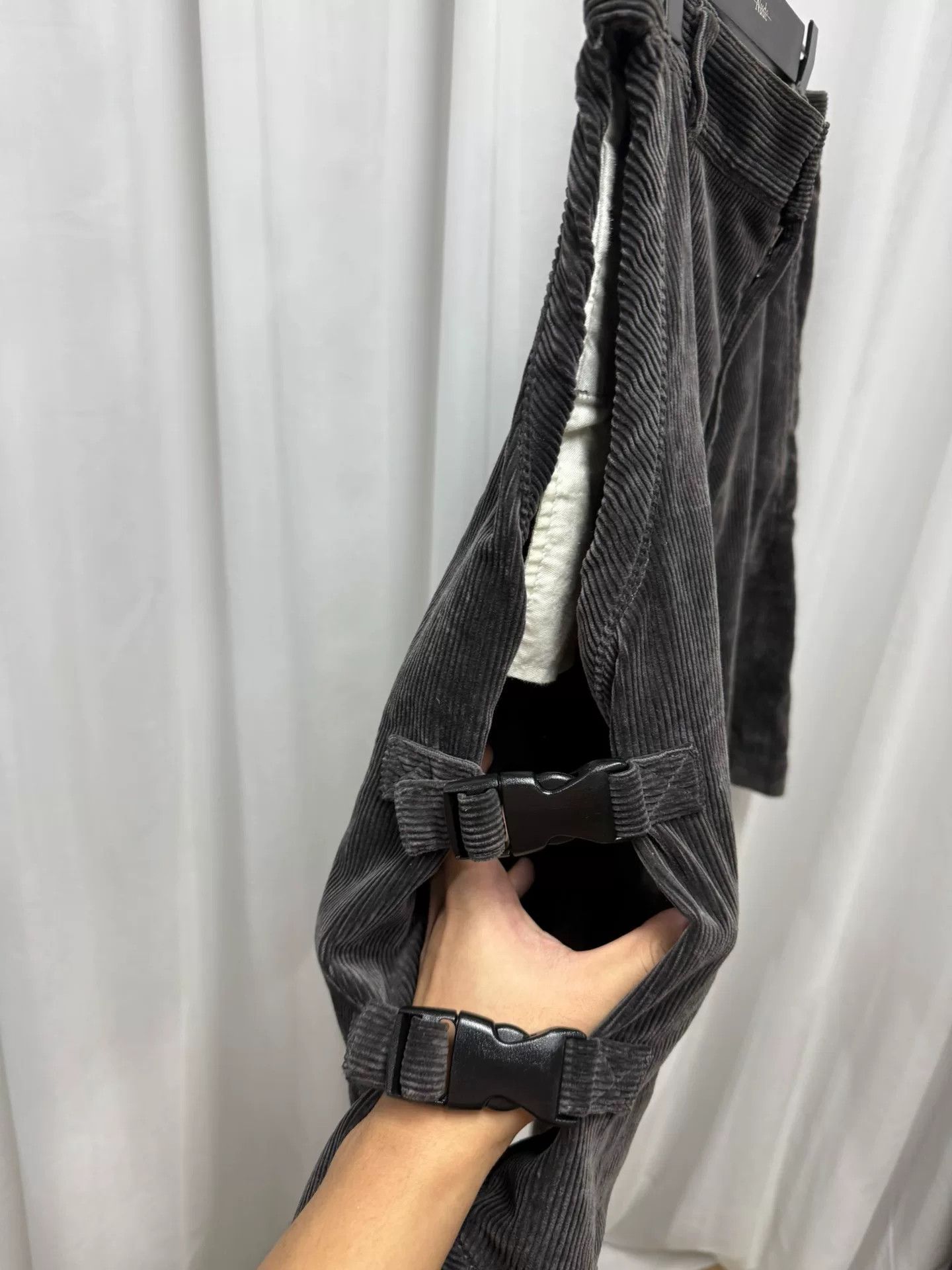 Comme des Garcons comme des garcons homme plus corduroy shorts Size US 34 / EU 50 - 4 Thumbnail