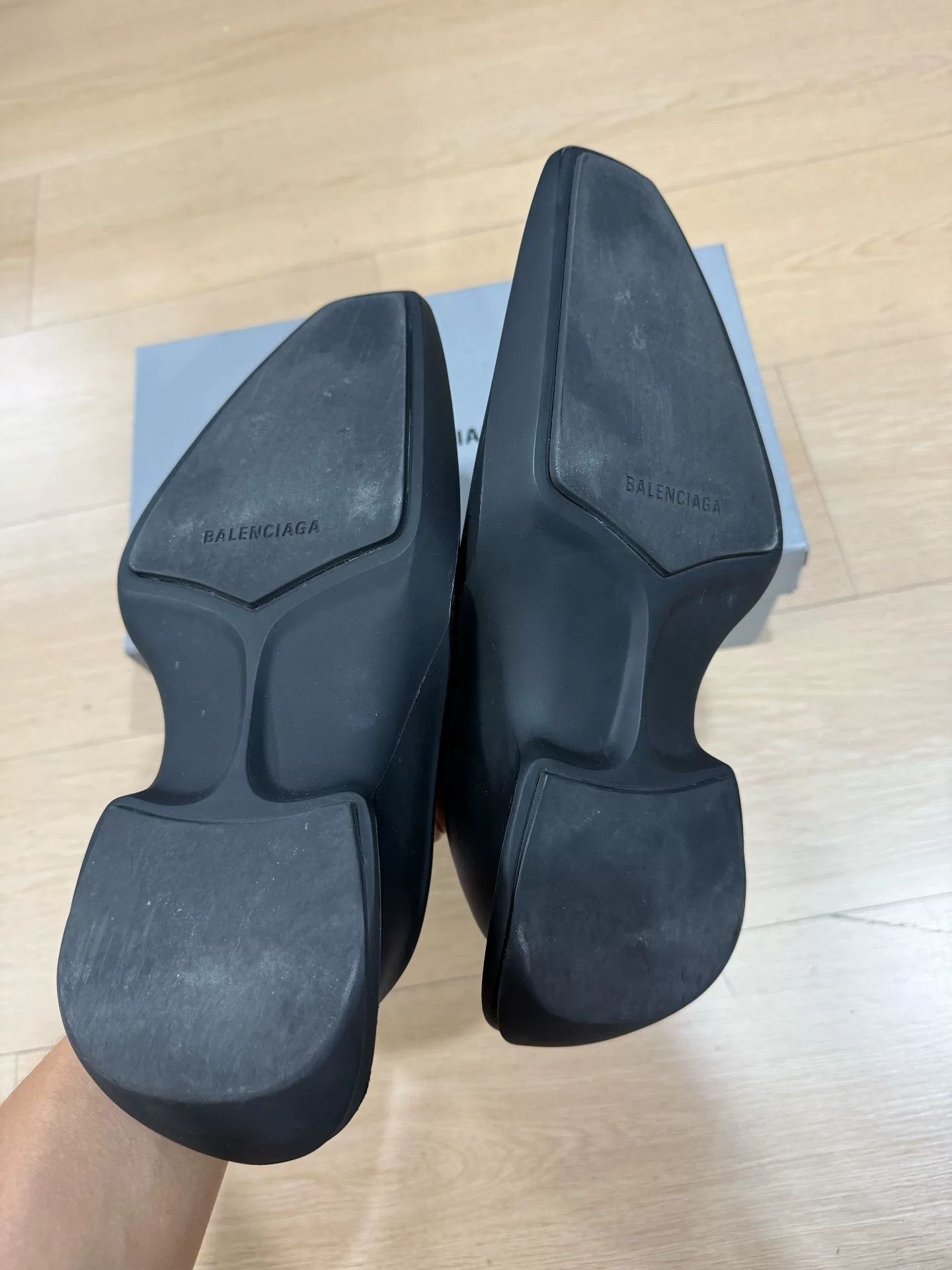 Balenciaga balenciaga matte space shoes size 40 Size US 10 / EU 43 - 6 Thumbnail