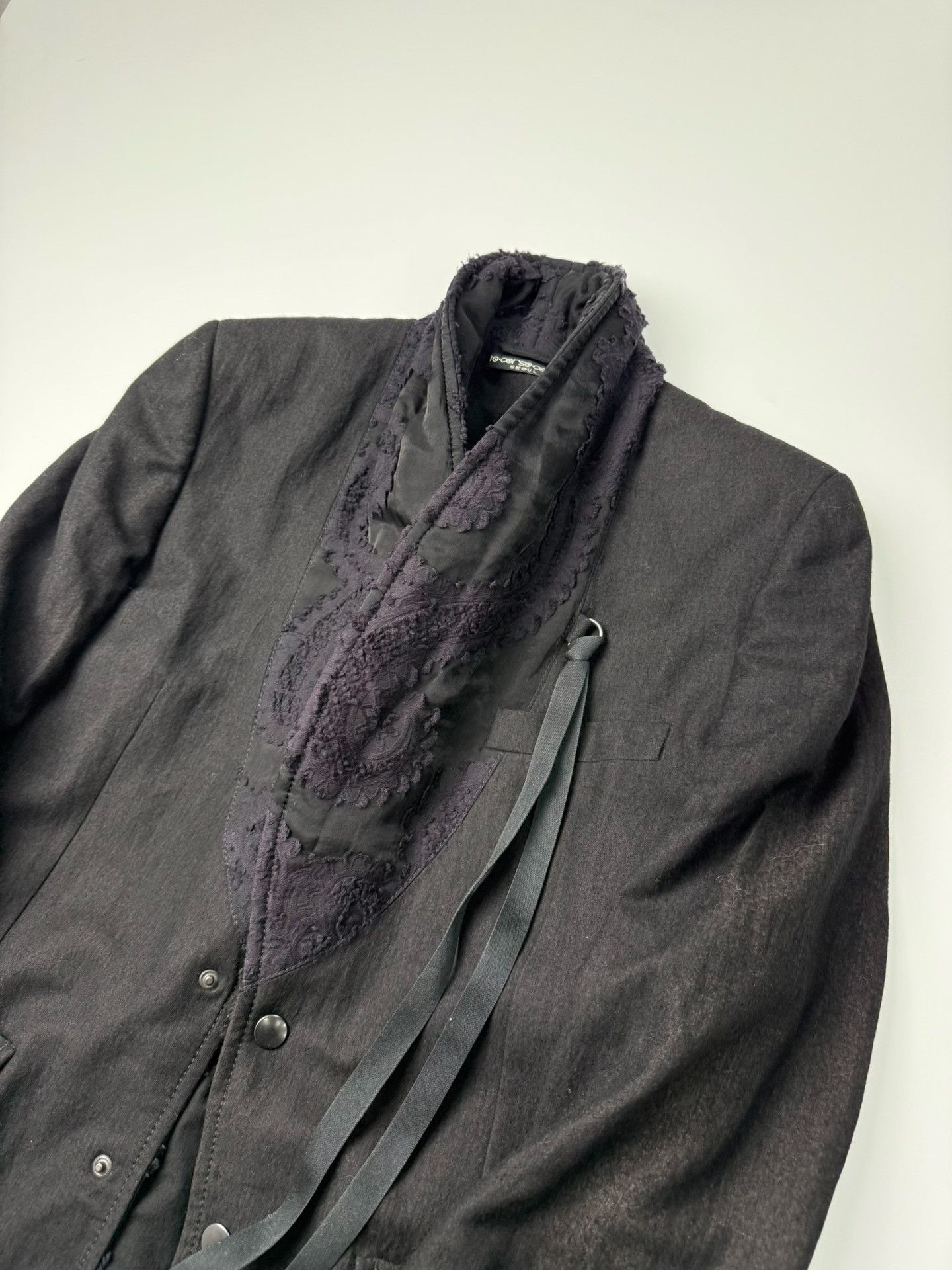 Ann Demeulemeester elegance in black with lambswool collar Size S / US 4 / IT 40 - 2 Thumbnail
