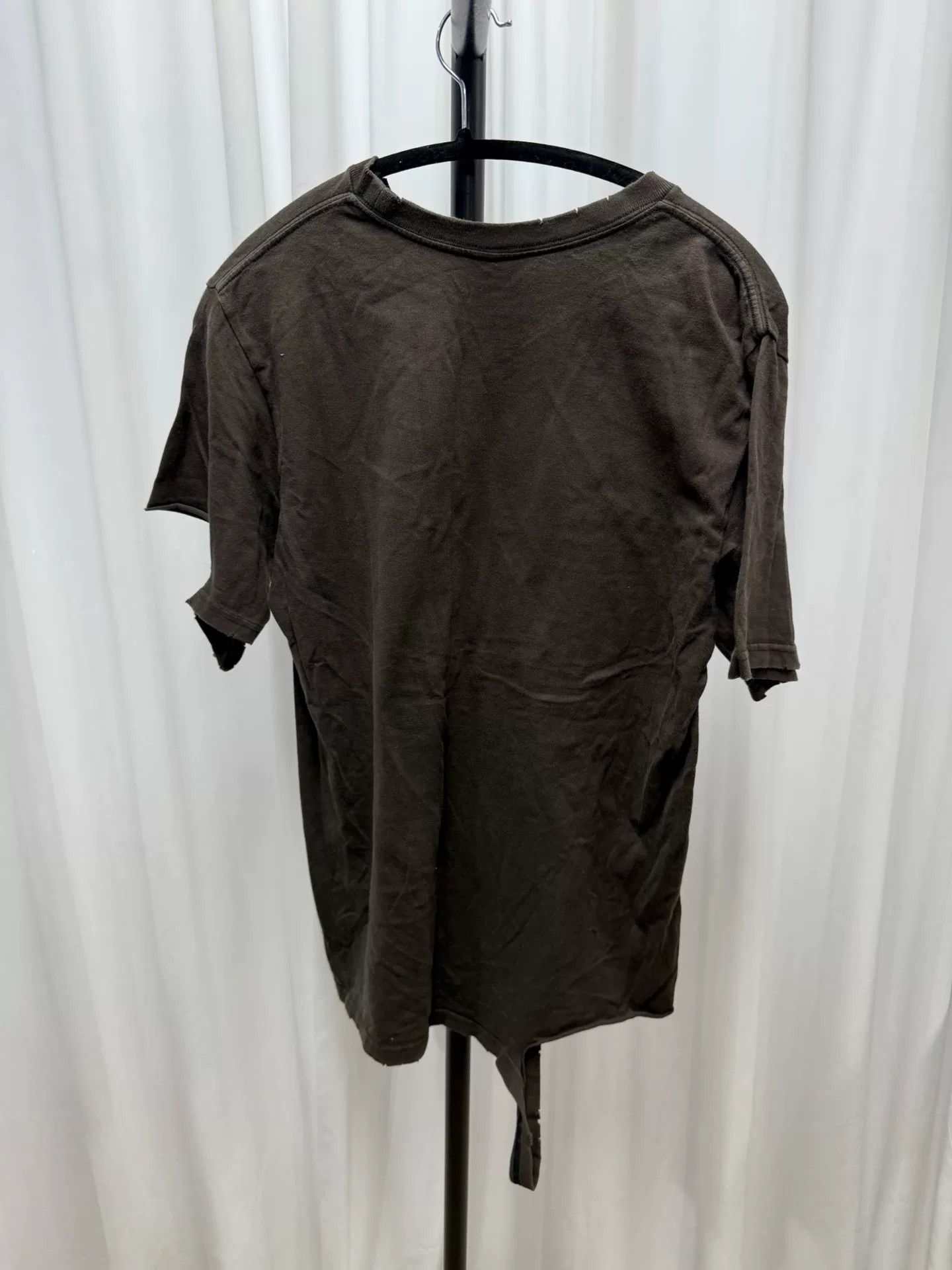 Comme des Garcons distressed graphic short sleeve tee Size US L / EU 52-54 / 3 - 6 Thumbnail