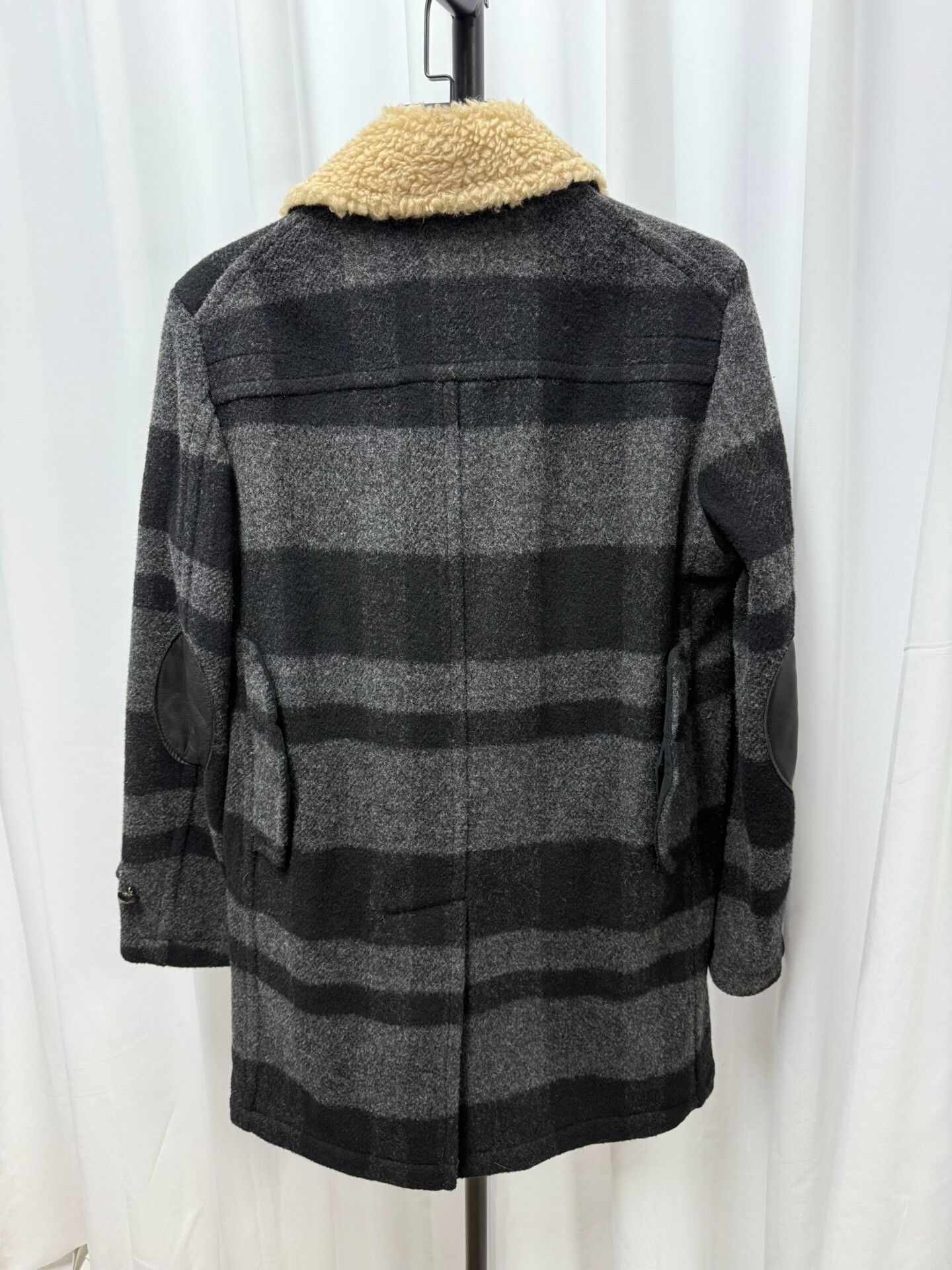 Comme des Garcons wool coat with faux fur collar Size US L / EU 52-54 / 3 - 6 Thumbnail
