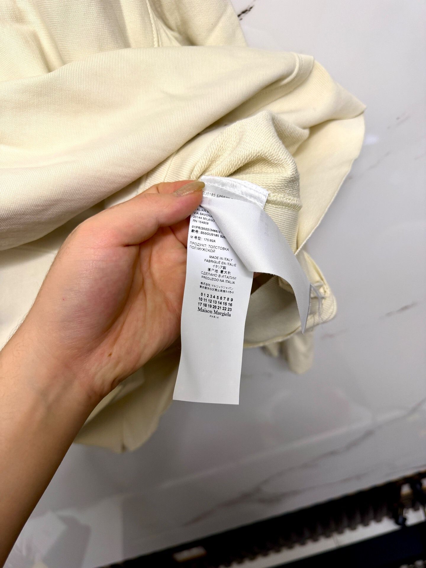Maison Margiela maison margiela distressed patch sweatshirt Size US M / EU 48-50 / 2 - 4 Thumbnail