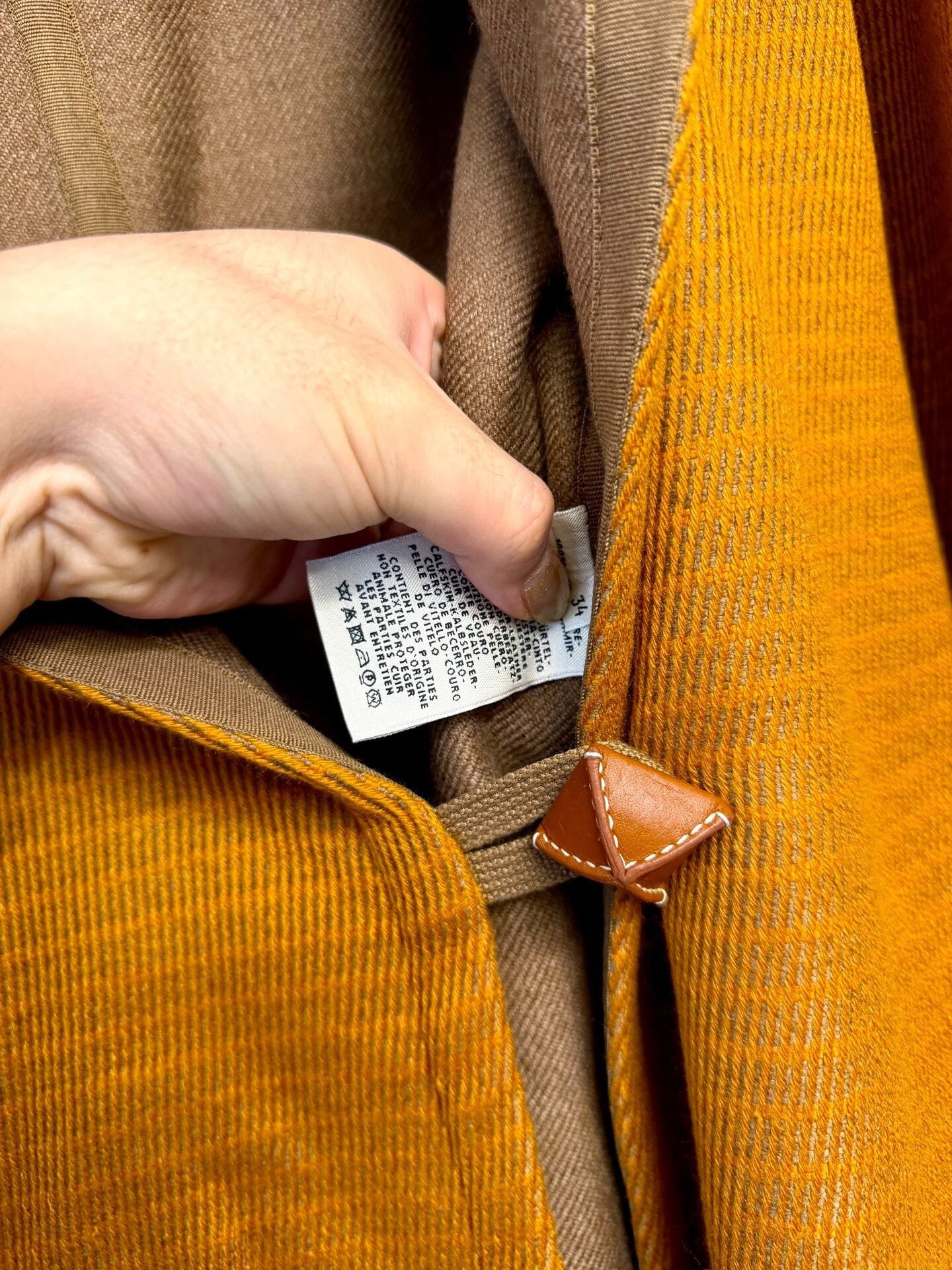 Hermes hermes hooded bathrobe coat in mustard Size ONE SIZE - 4 Thumbnail