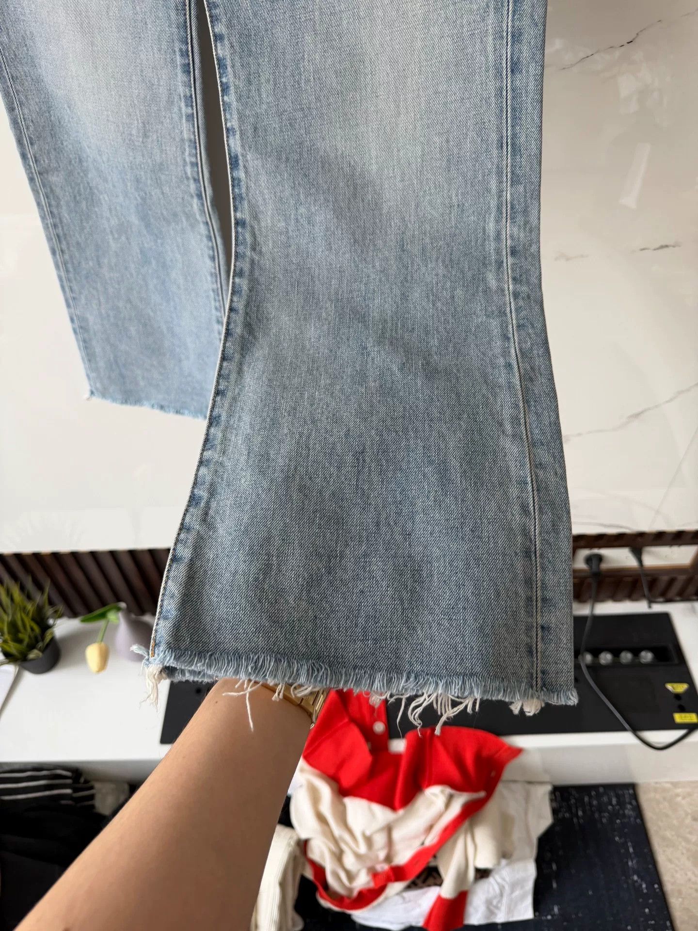Celine light blue wash flared jeans Size 29" - 5 Thumbnail