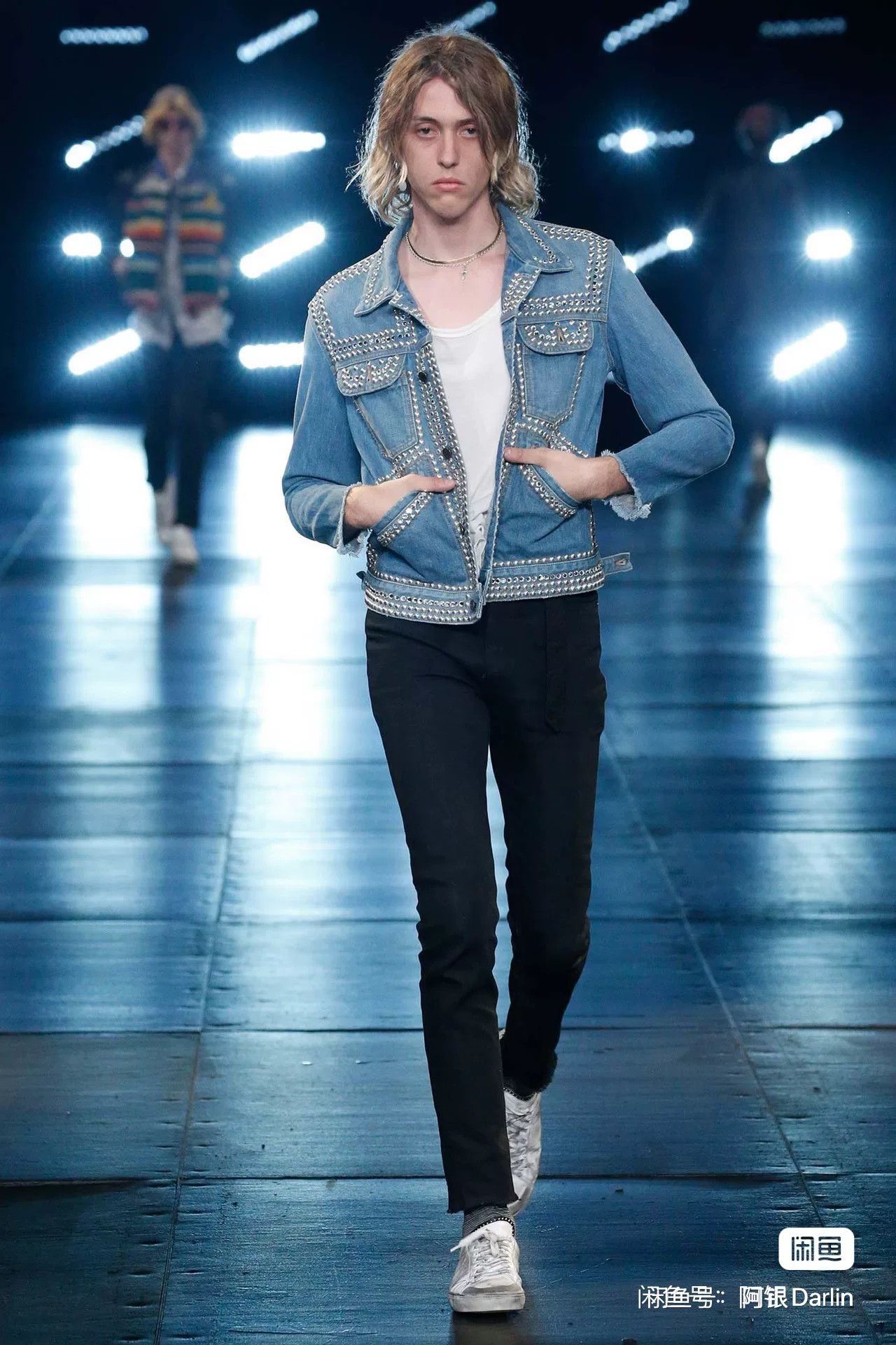 Saint Laurent Paris saint laurent light blue studded denim jacket Size US XS / EU 42 / 0 - 6 Thumbnail