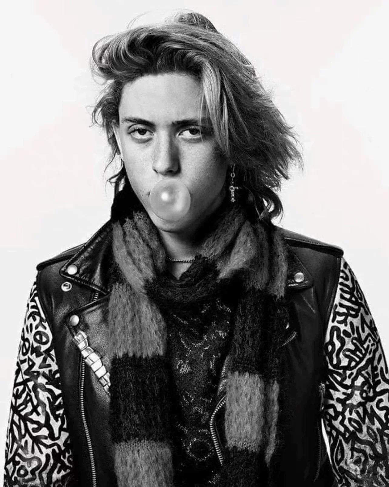 Saint Laurent Paris saint laurent graffiti leather jacket Size US M / EU 48-50 / 2 - 7 Thumbnail