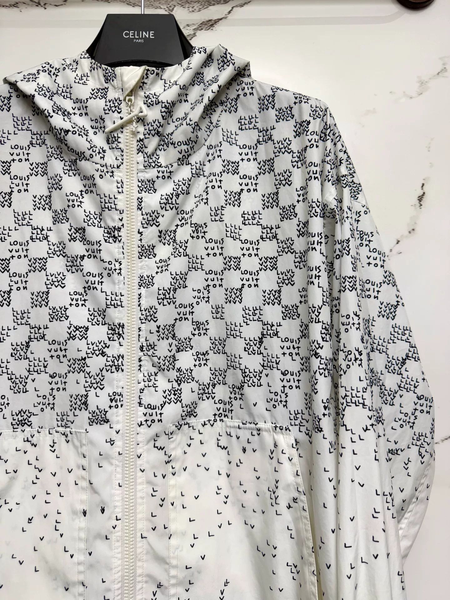 Louis Vuitton louis vuitton checkered logo windbreaker jacket Size US L / EU 52-54 / 3 - 2 Thumbnail