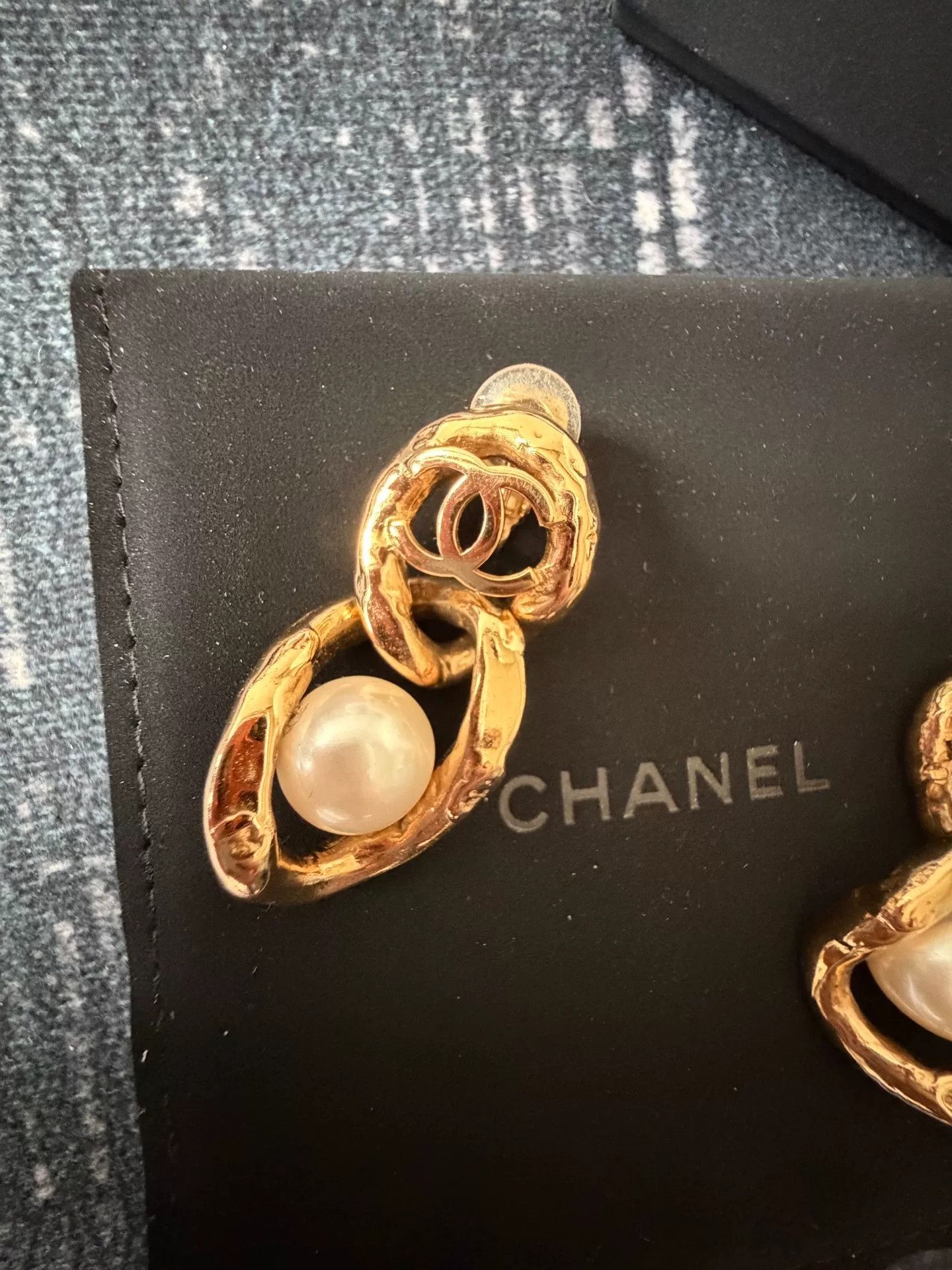 Chanel vintage gold Chanel double C logo earrings Size ONE SIZE - 3 Thumbnail