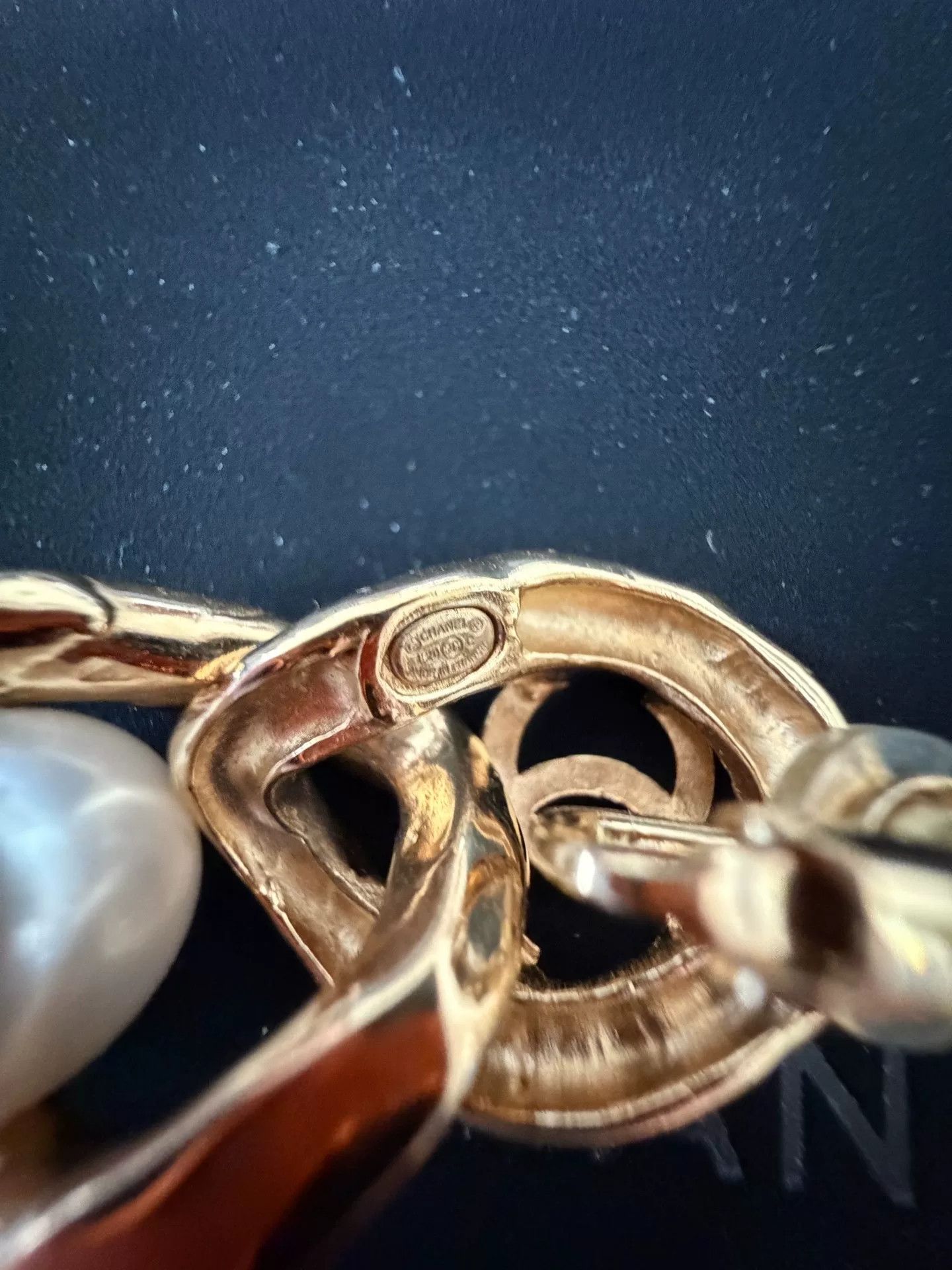 Chanel vintage gold Chanel double C logo earrings Size ONE SIZE - 4 Thumbnail