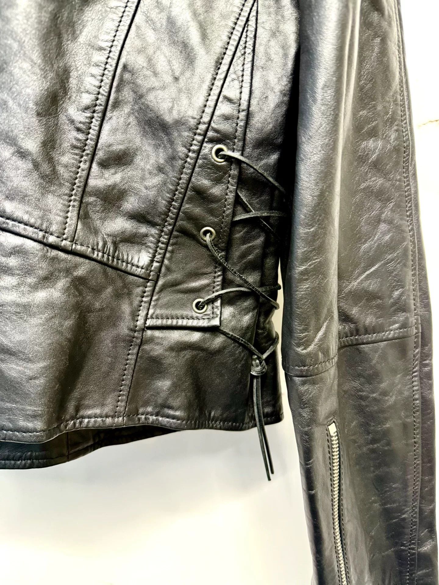 Saint Laurent Paris saint laurent studded black leather jacket Size US S / EU 44-46 / 1 - 5 Thumbnail