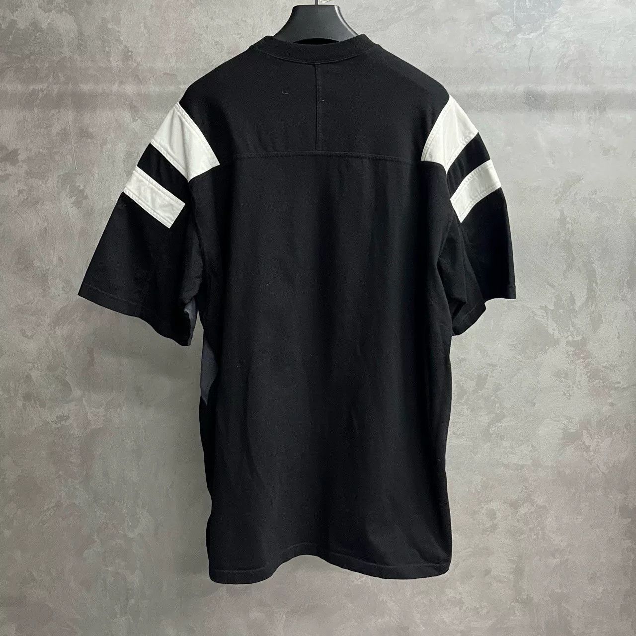 Balenciaga Balenciaga Black Stripe Logo Print T-shirt Size US M / EU 48-50 / 2 - 2 Thumbnail