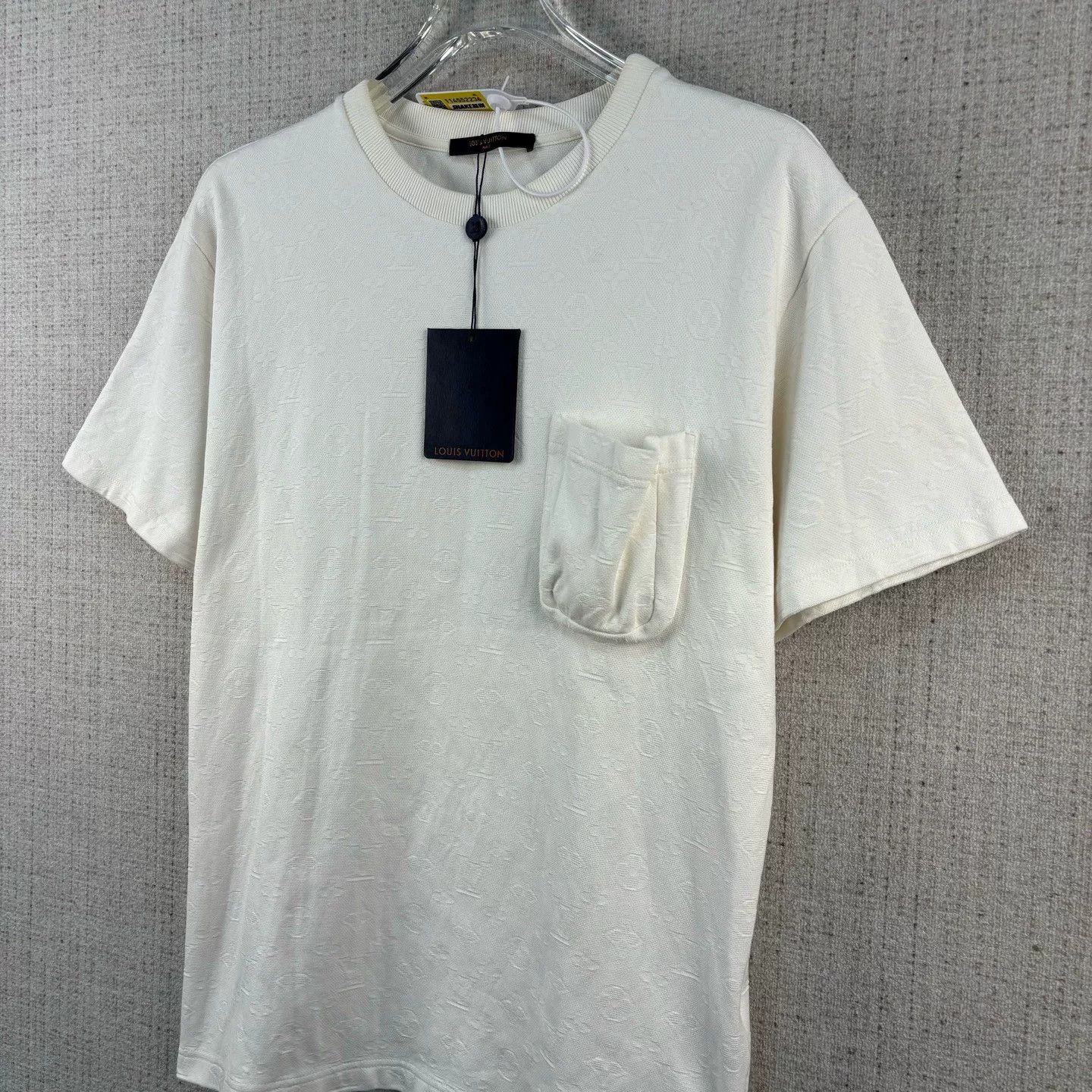 Louis Vuitton Louis Vuitton Monogram 3D Pocket Tee Size US L / EU 52-54 / 3 - 2 Thumbnail