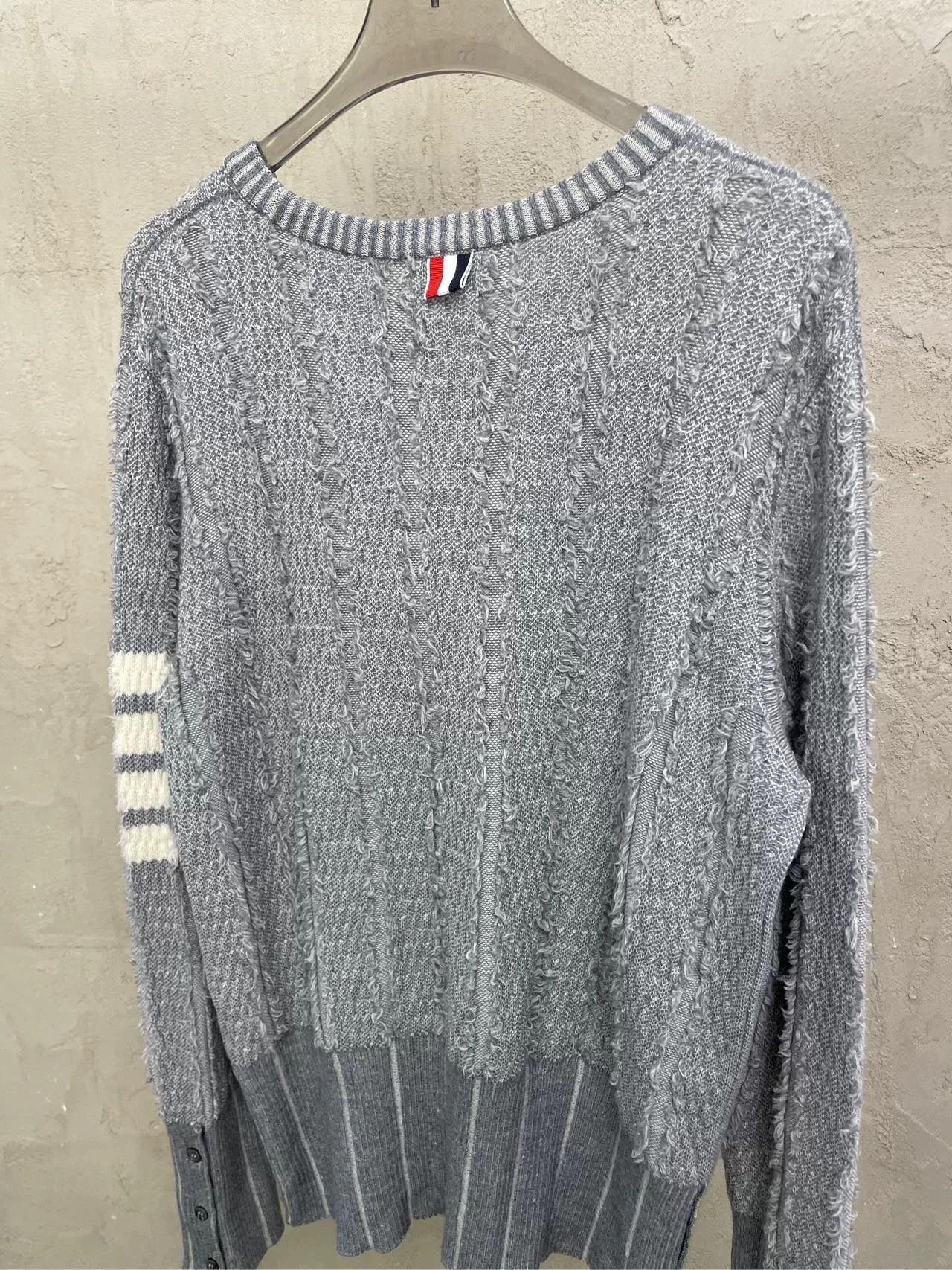 Thom Browne Thom Browne Gray Stripe Fringe Wool Sweater Size US M / EU 48-50 / 2 - 6 Thumbnail