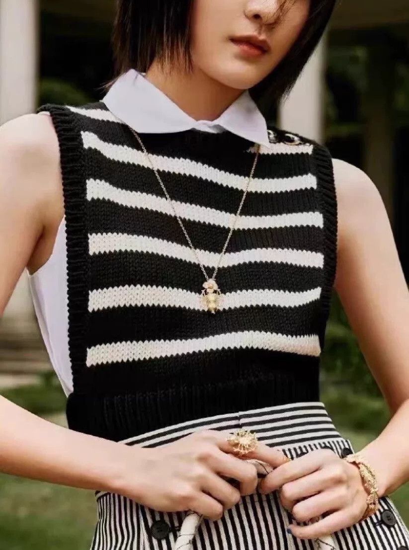 Dior black striped sleeveless knit top by dior Size US S / EU 44-46 / 1 - 7 Thumbnail