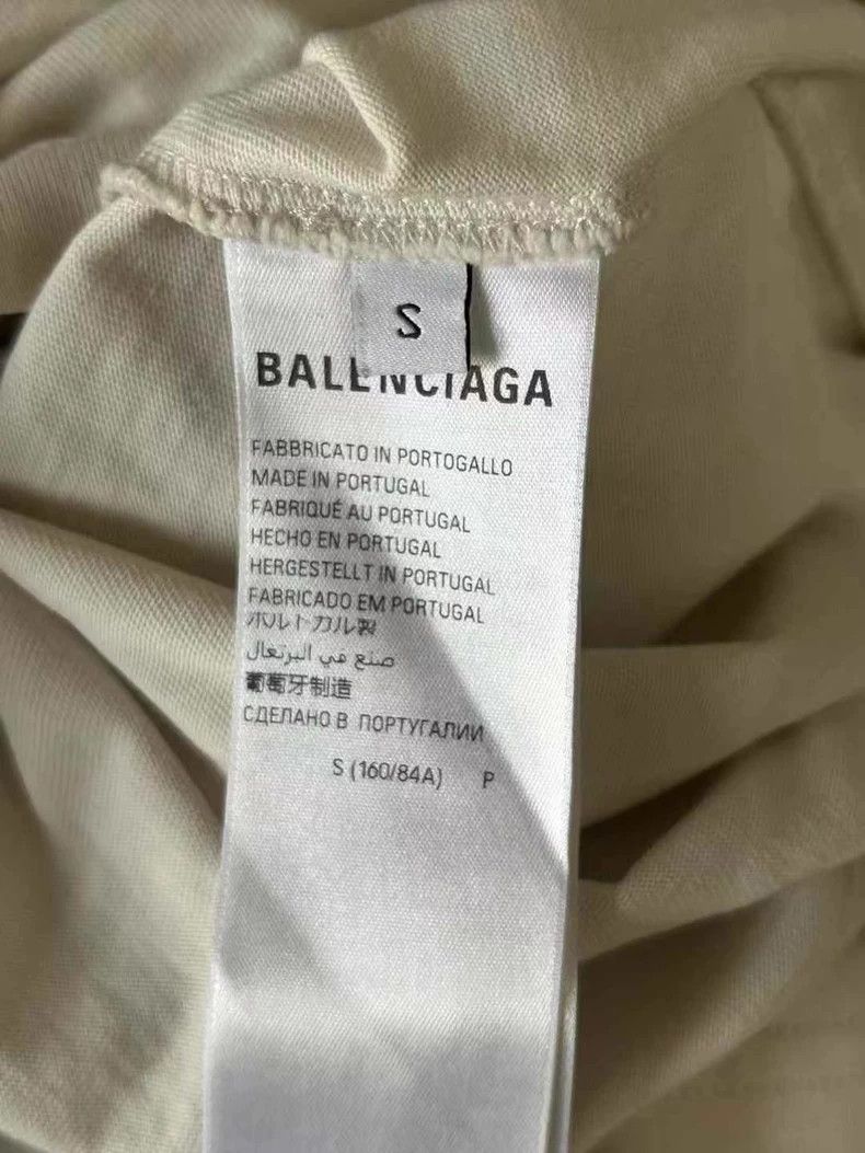 Balenciaga Balenciaga Coca-Cola Short Sleeve Tee Size US S / EU 44-46 / 1 - 4 Thumbnail