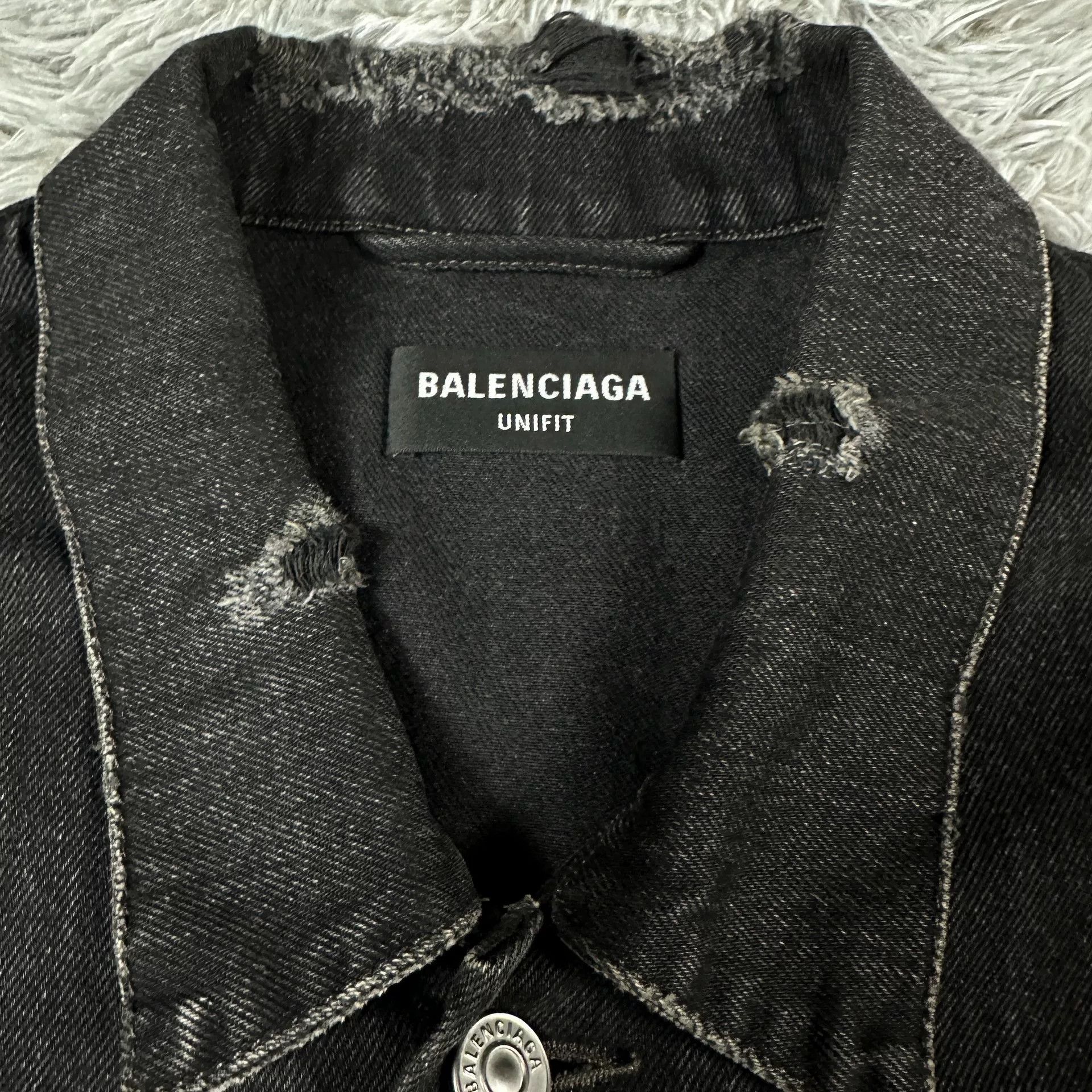 Balenciaga Balenciaga Black Embroidered Denim Jacket Size US M / EU 48-50 / 2 - 3 Thumbnail