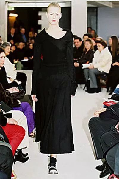 Comme des Garcons COMME des GARCONS Wool Midi Skirt Vintage Size US 26 / EU 42 - 9 Thumbnail