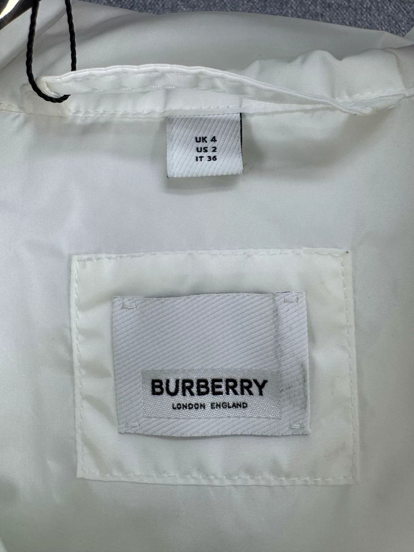 Burberry Burberry Logo Print Hooded Jacket Size US XS / EU 42 / 0 - 3 Thumbnail