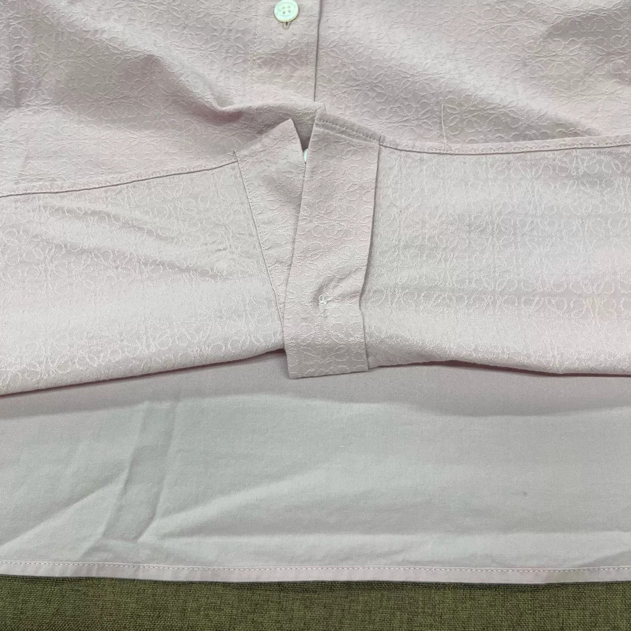 Loewe Loewe Pink Monogram Print Shirt Size US XS / EU 42 / 0 - 5 Thumbnail