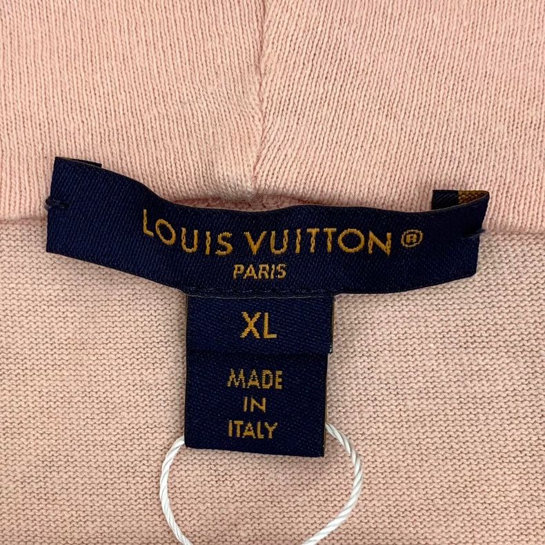 Louis Vuitton Louis Vuitton Pink Logo Hooded T-Shirt Size US XL / EU 56 / 4 - 6 Thumbnail