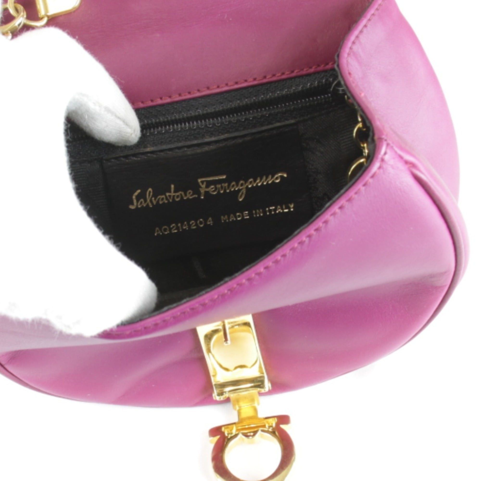 Salvatore Ferragamo Salvatore Ferragamo Gancini Chain Shoulder Bag in Purple Leather for Women Size ONE SIZE - 9 Thumbnail