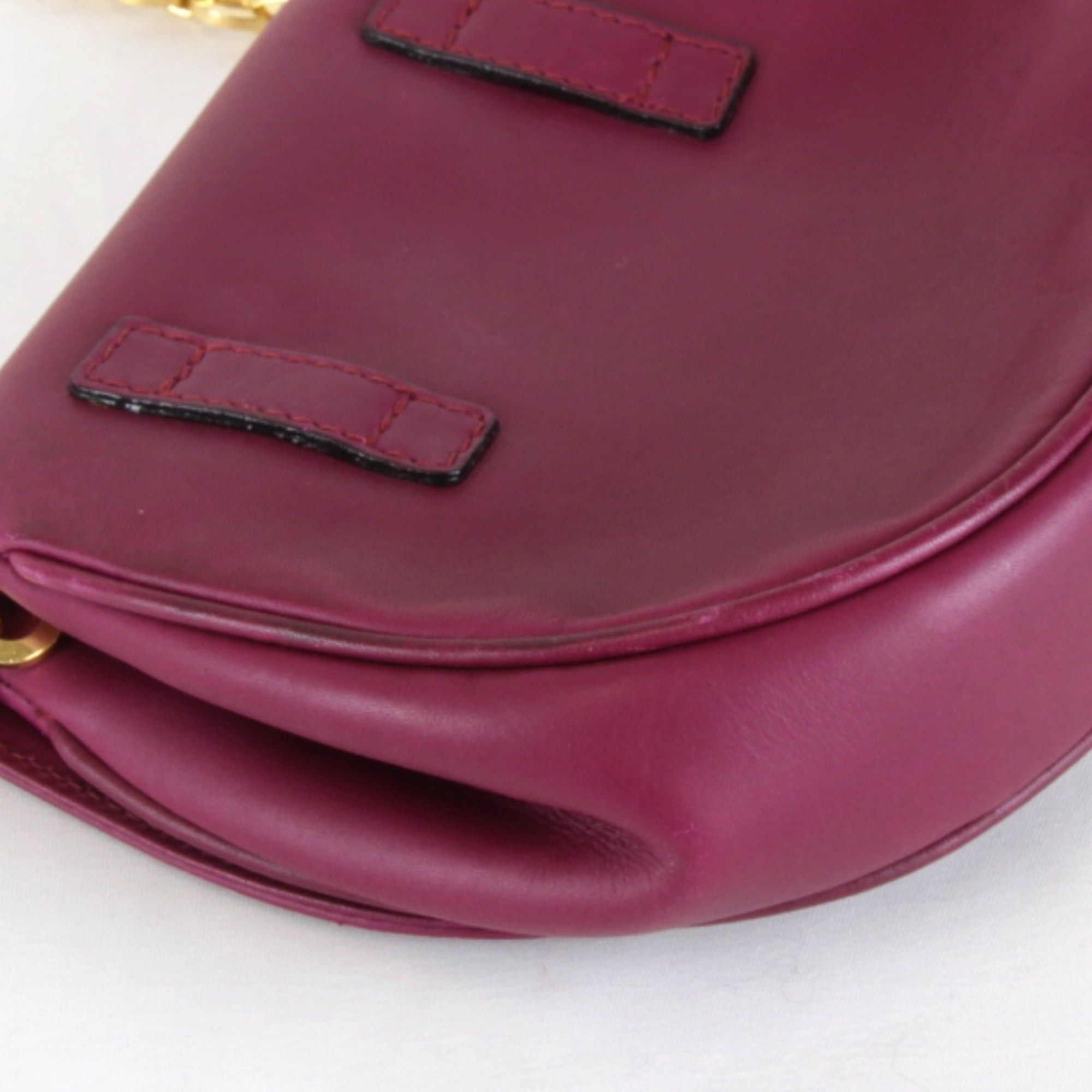 Salvatore Ferragamo Salvatore Ferragamo Gancini Chain Shoulder Bag in Purple Leather for Women Size ONE SIZE - 4 Thumbnail
