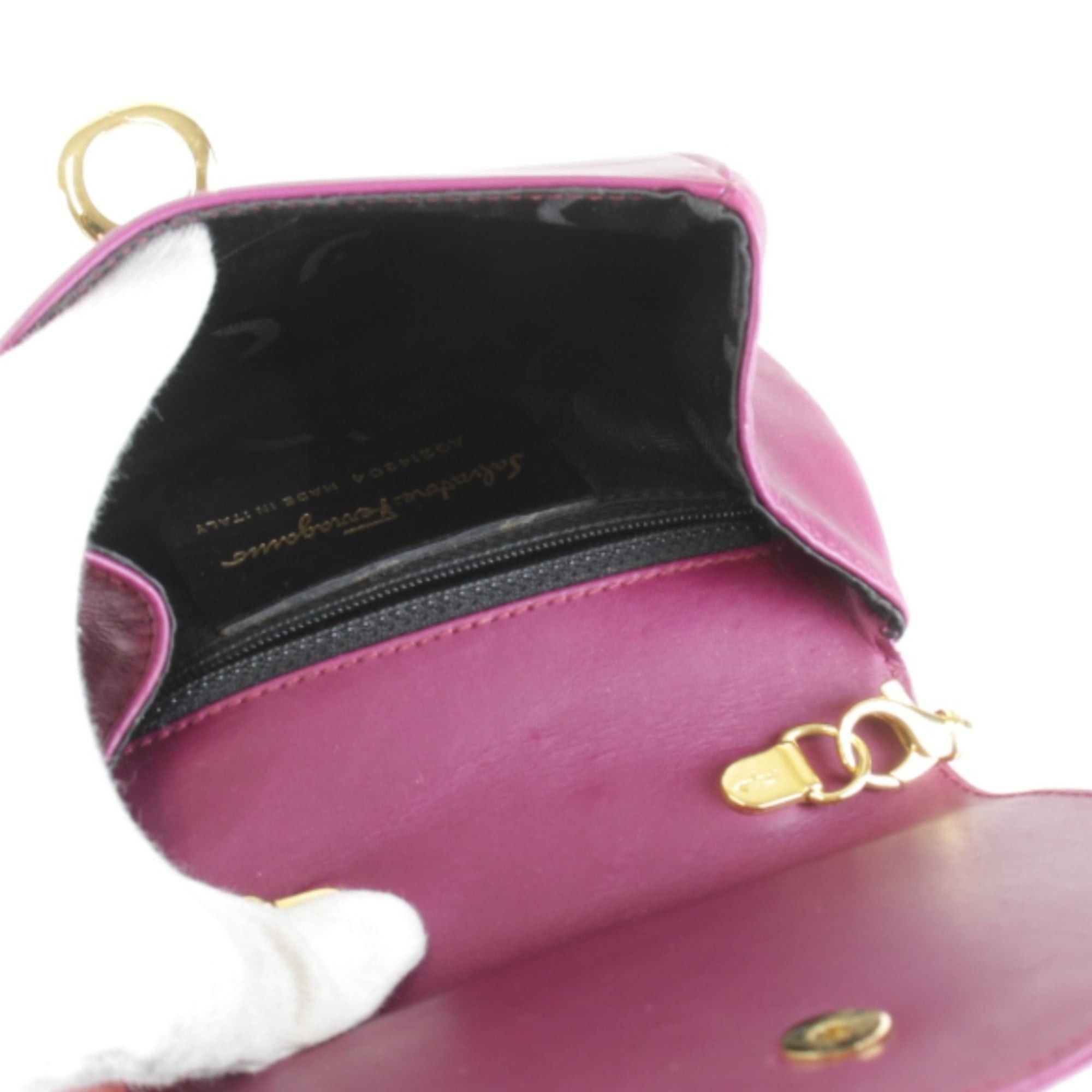 Salvatore Ferragamo Salvatore Ferragamo Gancini Chain Shoulder Bag in Purple Leather for Women Size ONE SIZE - 7 Thumbnail