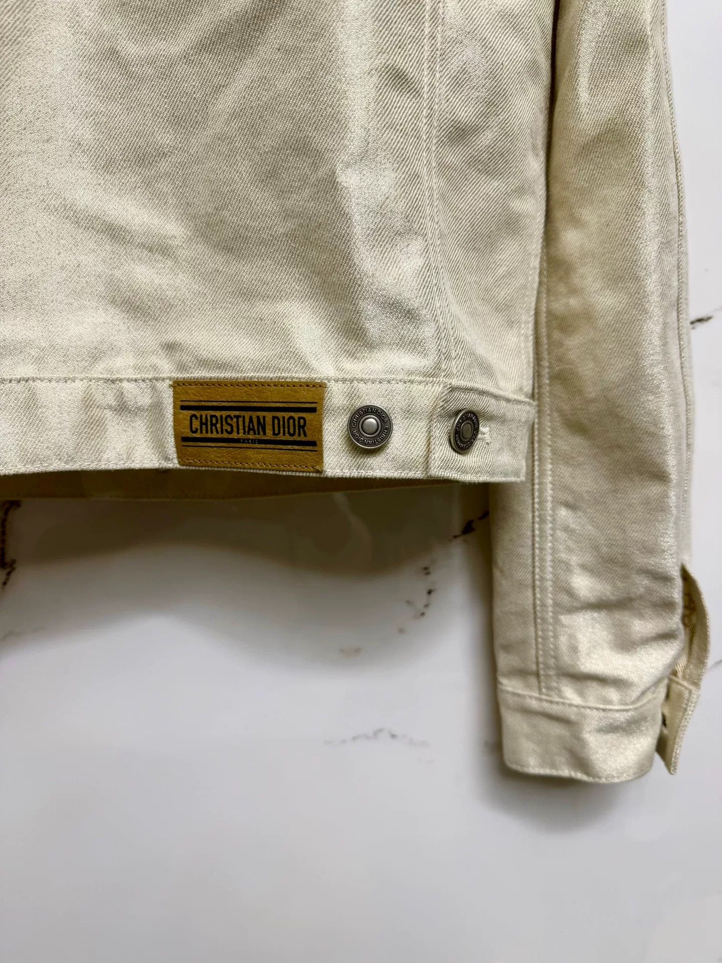 Dior dior beige denim jacket with gold detailing Size M / US 6-8 / IT 42-44 - 4 Thumbnail