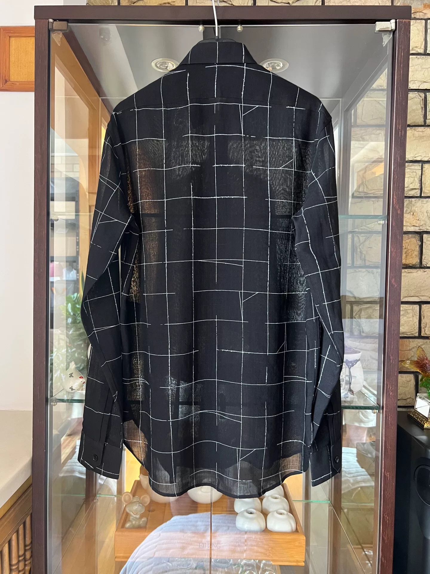 Saint Laurent Paris saint laurent black geometric silk shirt Size US S / EU 44-46 / 1 - 5 Thumbnail