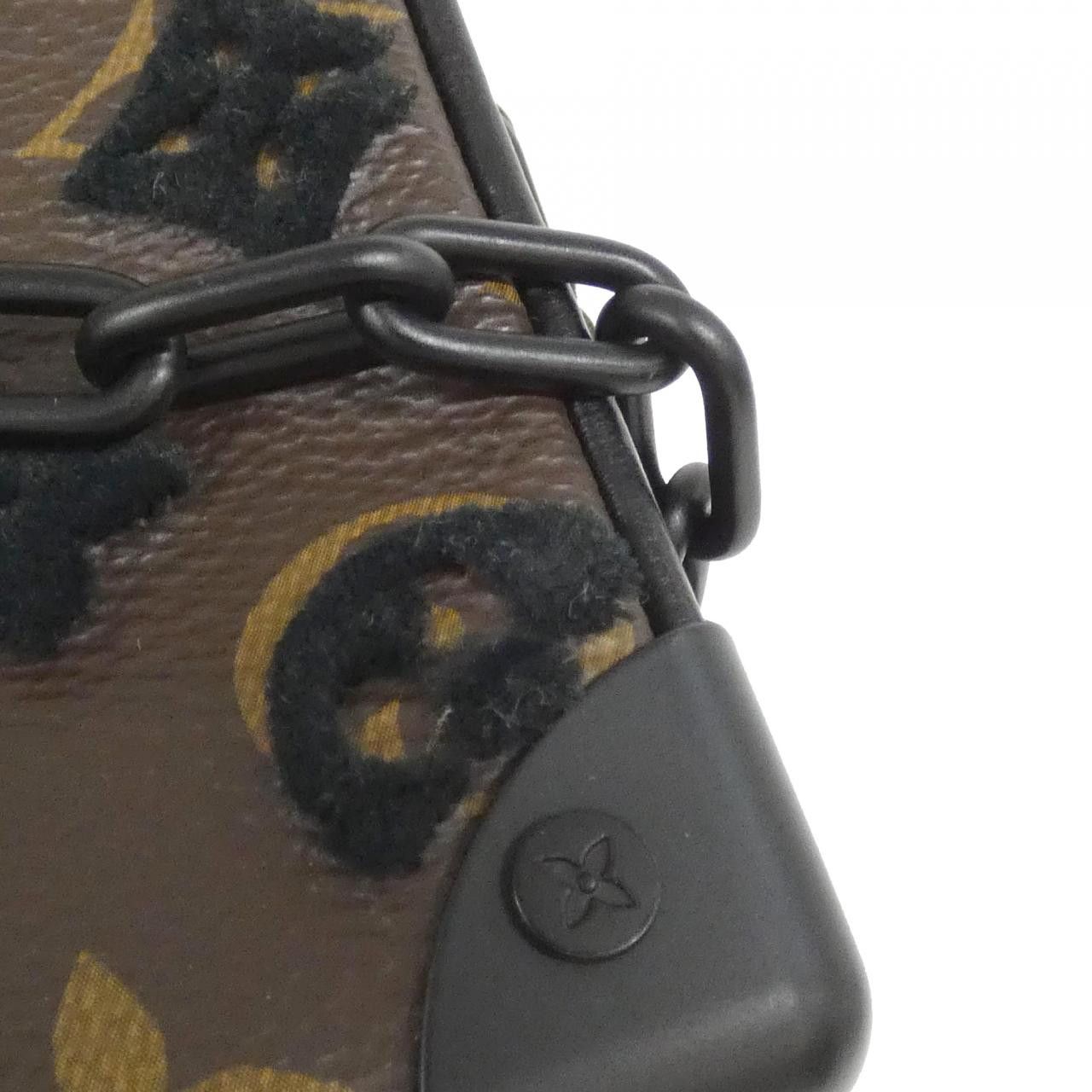 Louis Vuitton Louis Vuitton Louis Vuitton Monogram Shoulder Bag Canvas Shoulder Bag M68970 DUTY FREE for USA Size ONE SIZE - 4 Thumbnail