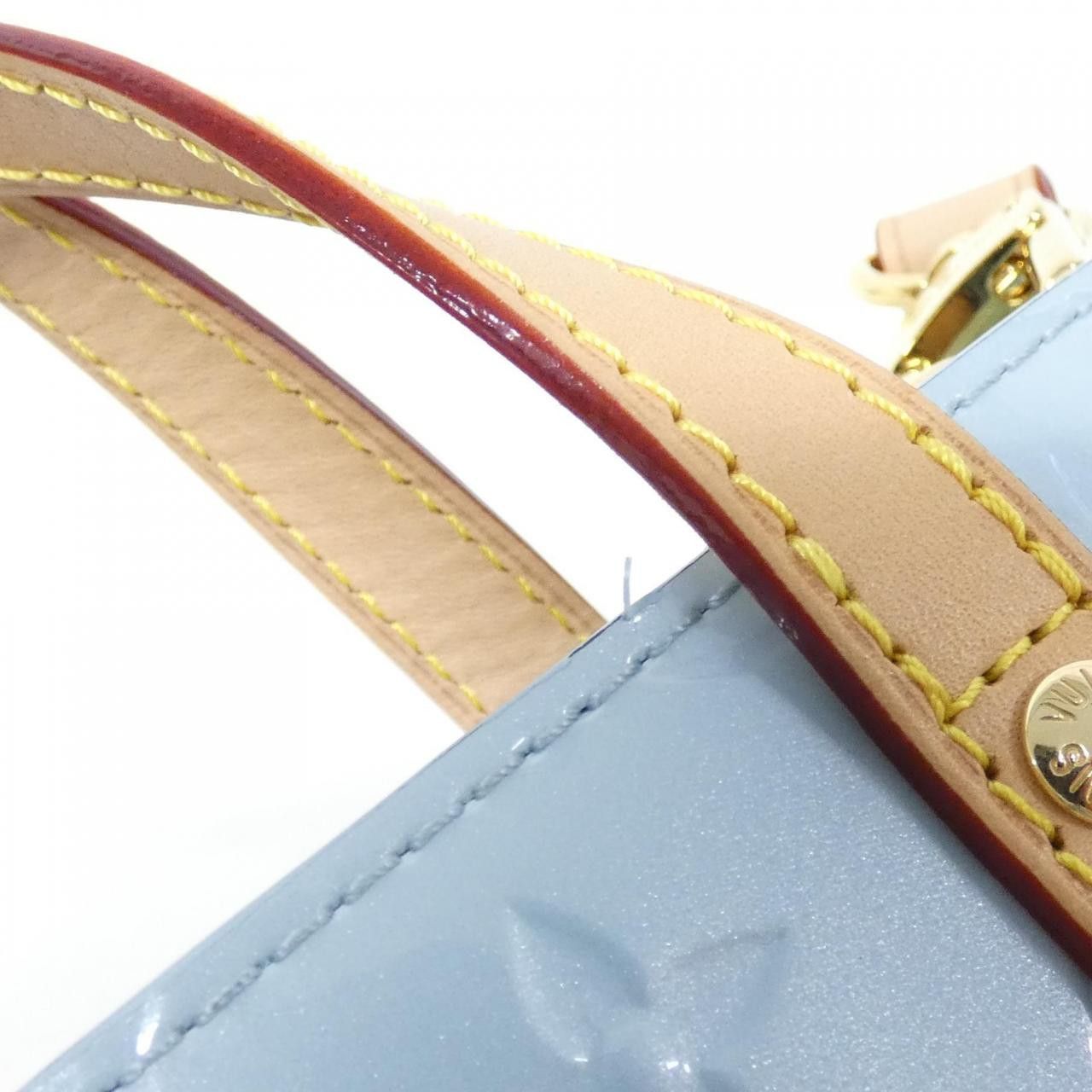 Louis Vuitton Louis Vuitton Louis Vuitton LV Remix Vernis Bag Enamel Crossbody Bag M24144 DUTY FREE for USA Size ONE SIZE - 3 Thumbnail