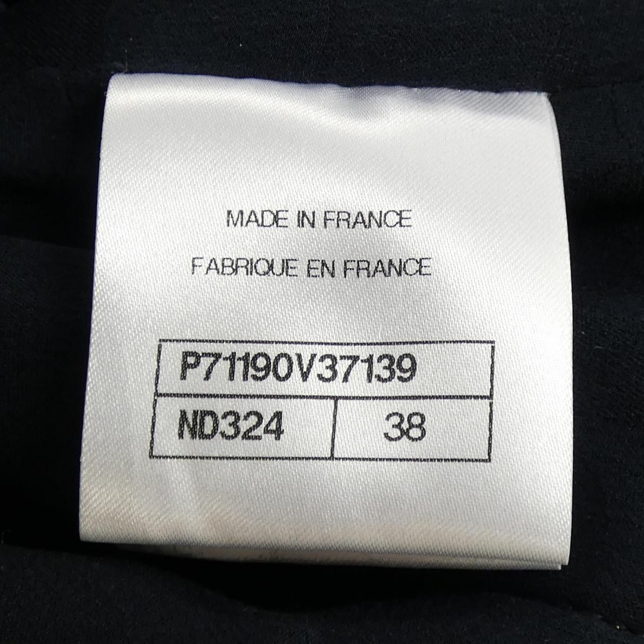 Chanel Chanel Chanel Collarless Jacket Others Outerwear P71190V37139 DUTY FREE for USA Size ONE SIZE - 4 Thumbnail