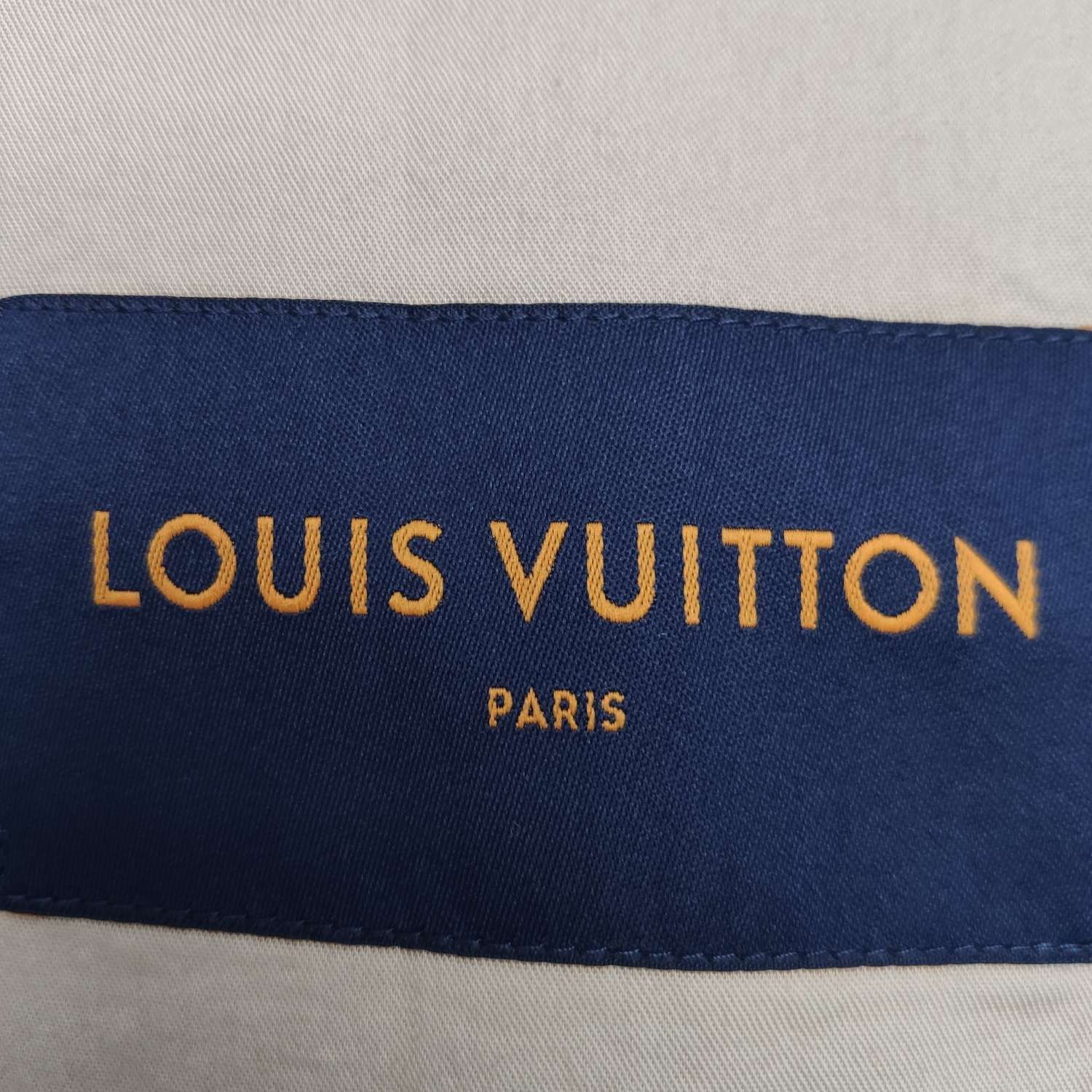 Louis Vuitton Louis Vuitton Collared Logo Long-Sleeve Jacket Size US XXS / EU 40 - 14 Thumbnail