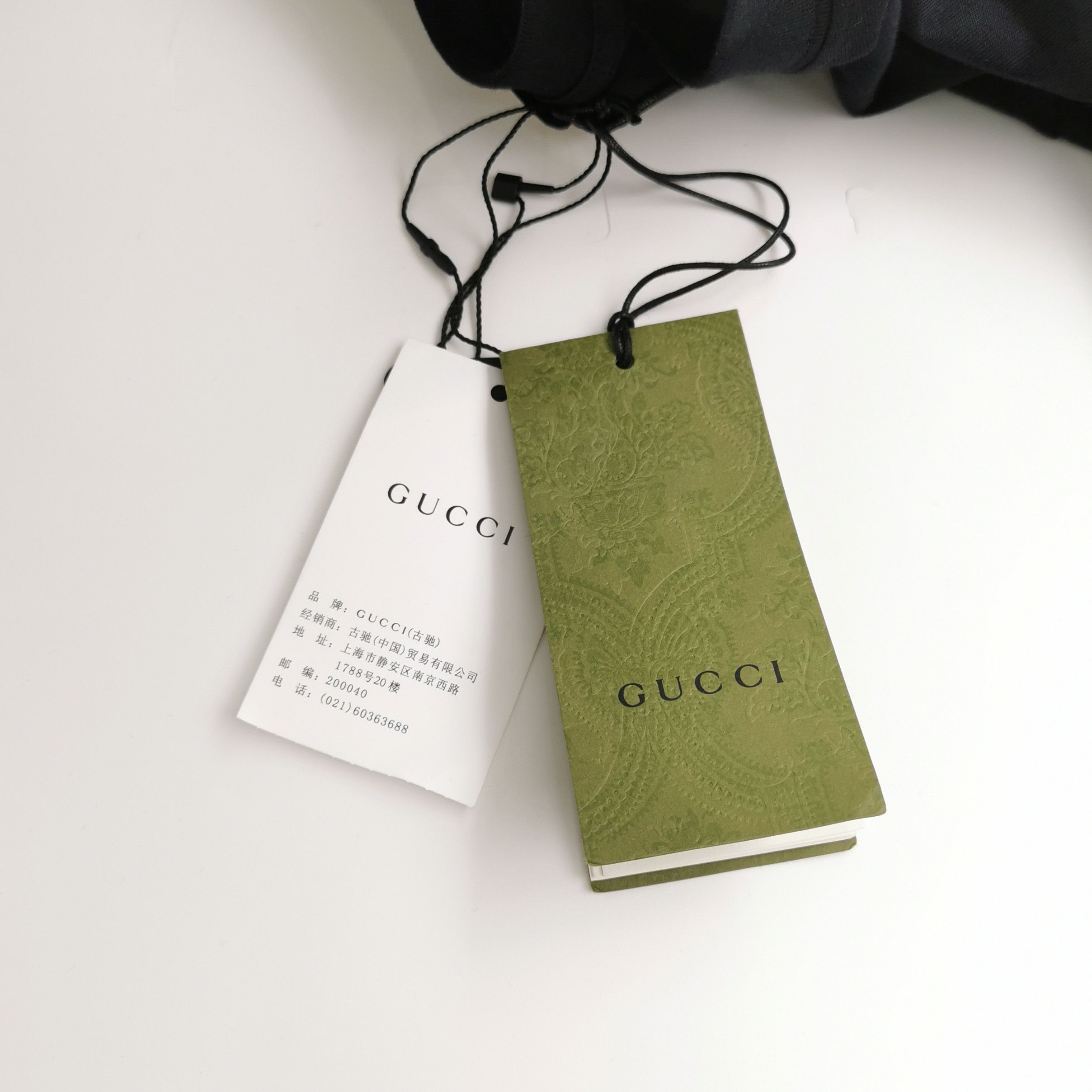 Gucci Gucci S Cotton Color-Block Letter Graphic T-Shirt Size US S / EU 44-46 / 1 - 9 Thumbnail
