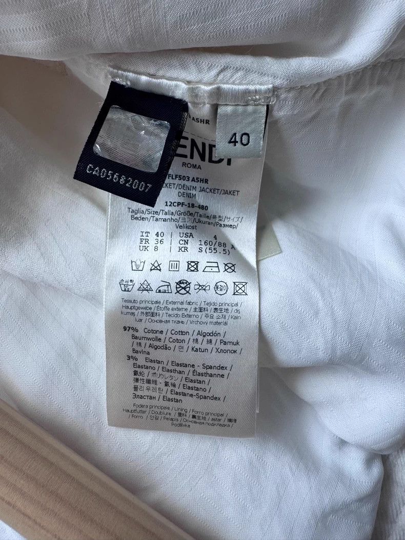 Fendi FENDI White Denim Jacket with Logo Size US M / EU 48-50 / 2 - 3 Thumbnail