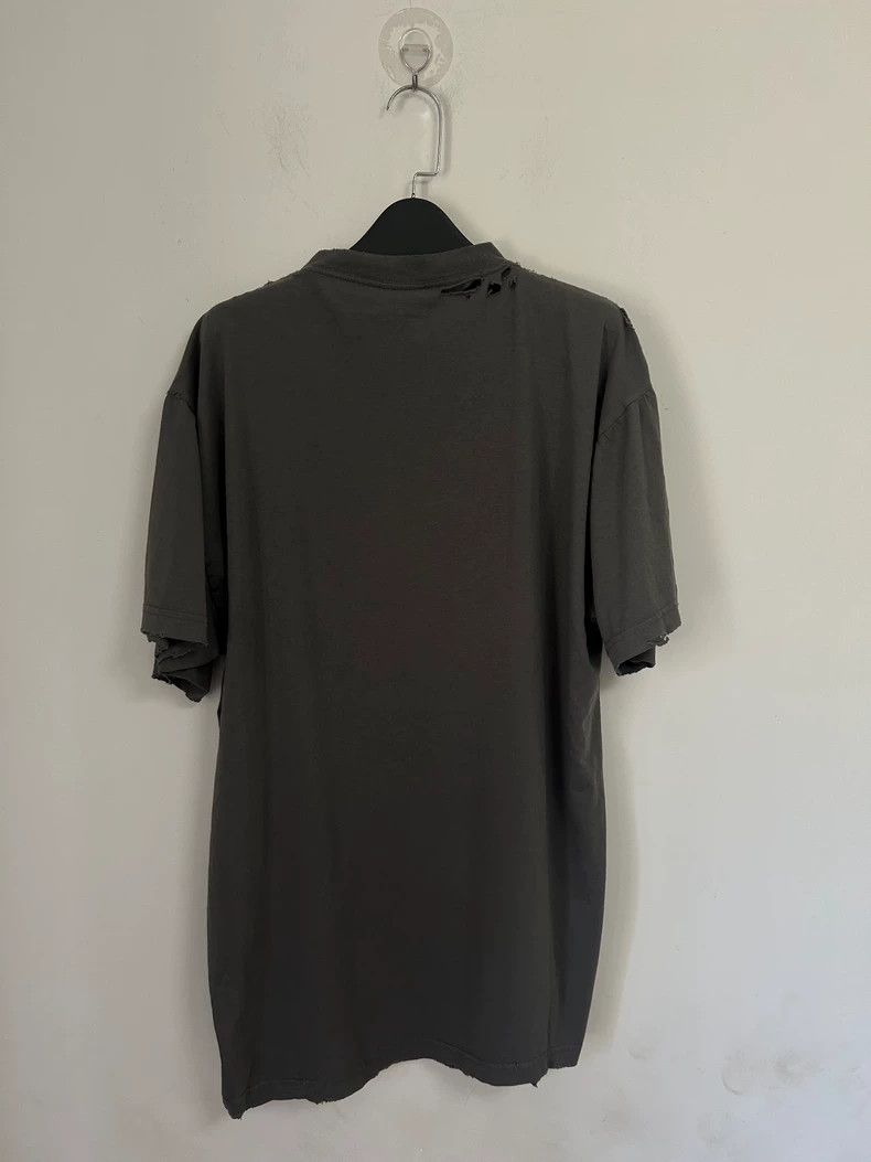 Balenciaga Balenciaga 25 Human Being Short Sleeve T-shirt Size US XS / EU 42 / 0 - 2 Thumbnail