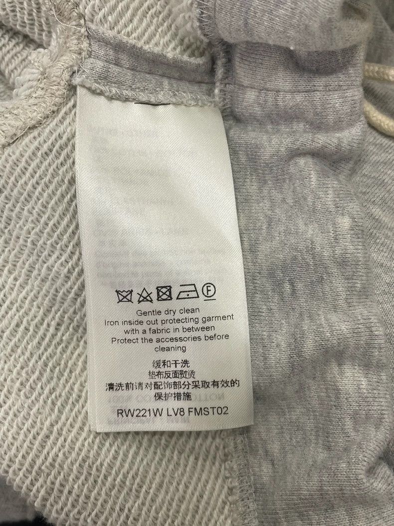 Louis Vuitton Louis Vuitton Gray Globe Cropped Hoodie Size US XS / EU 42 / 0 - 5 Thumbnail