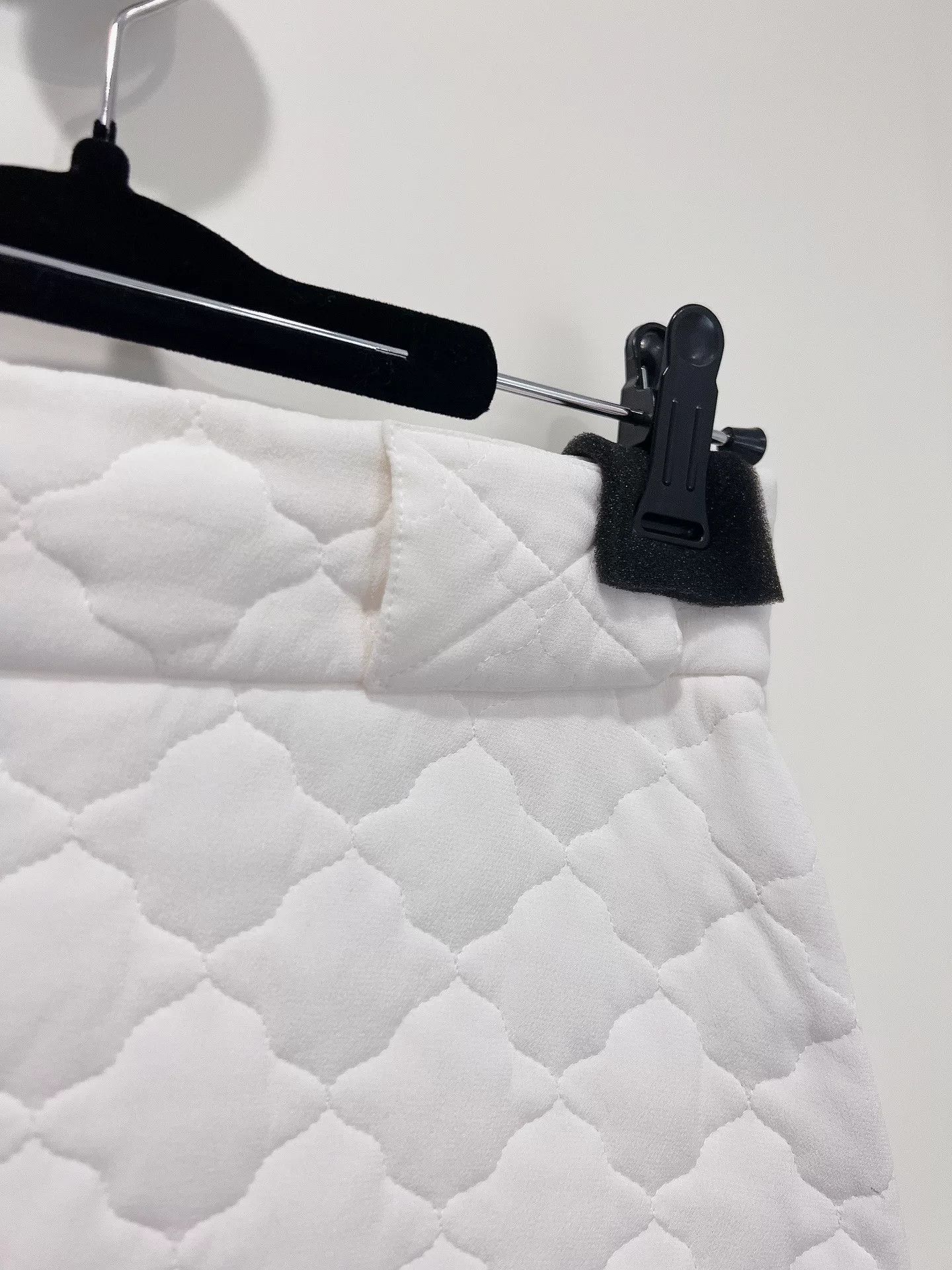 Fendi FENDI Quilted Silk Mini Skirt Size US 38 / EU 54 - 3 Thumbnail